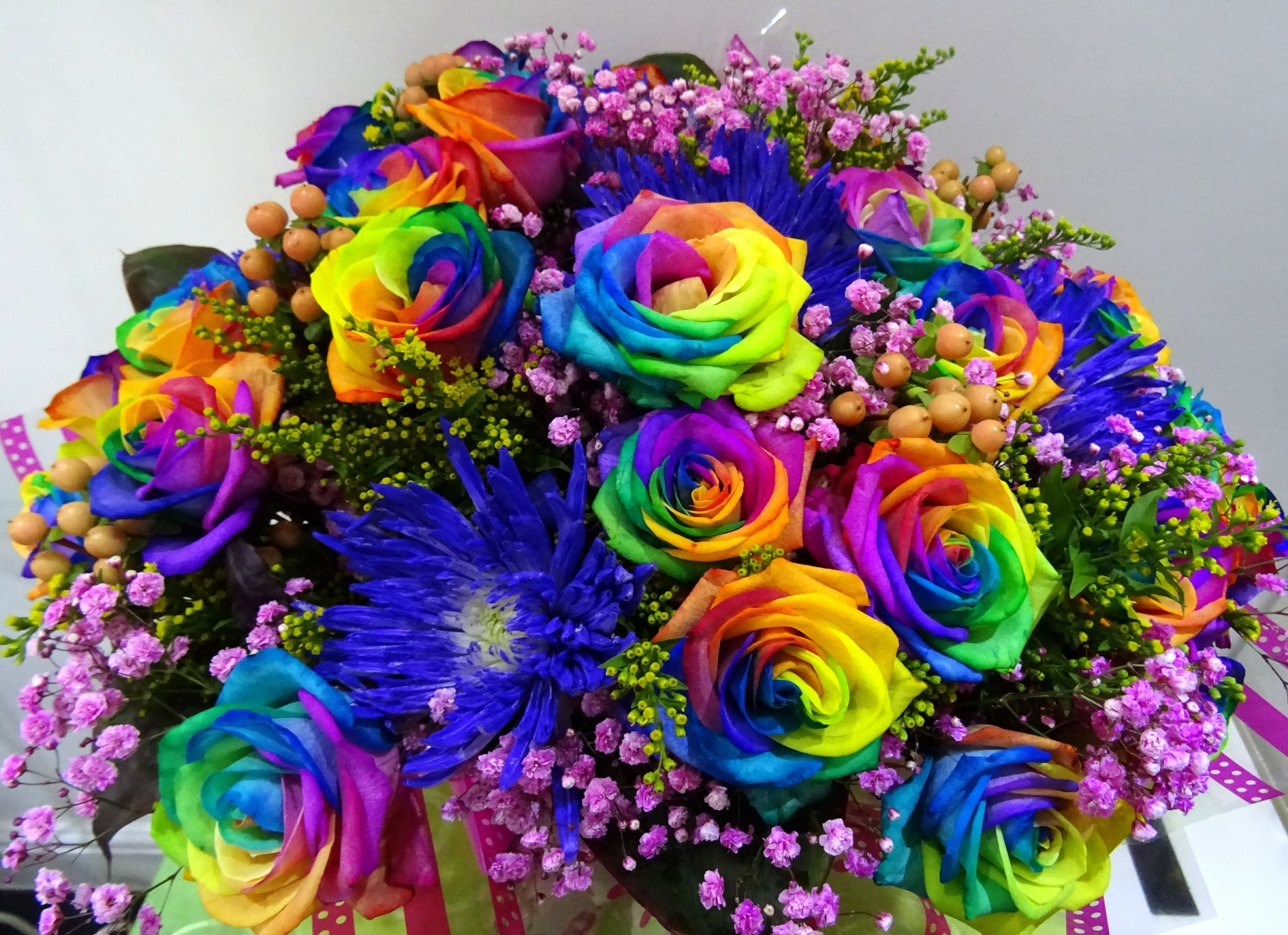 красивое сочетание цветов в букете на день рождения