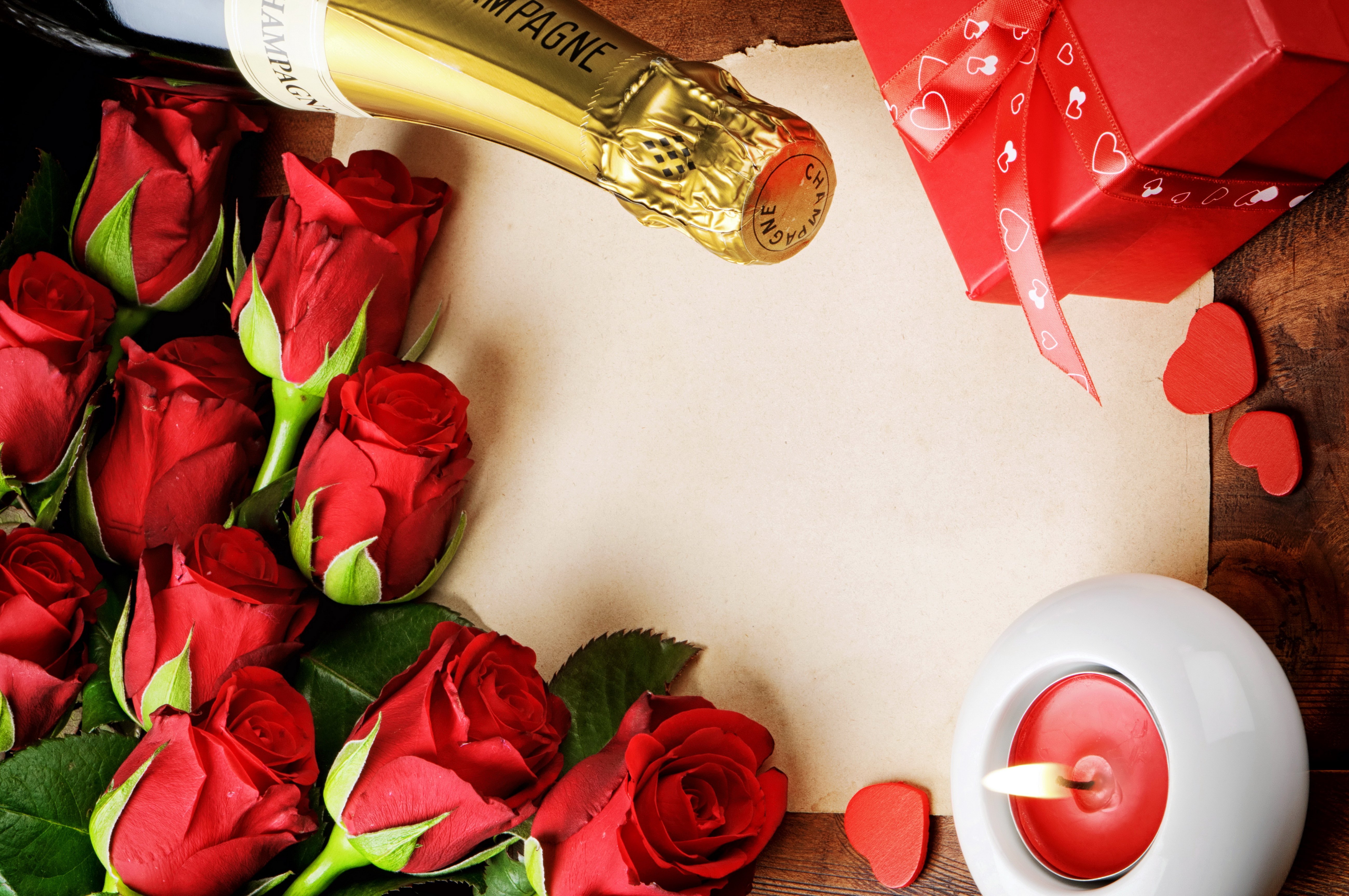Видео открытка с днем рождения любимый. С днём рождения любимая. Цветы и шампанское. С днем рождениядюбимая. Шампанское и розы.