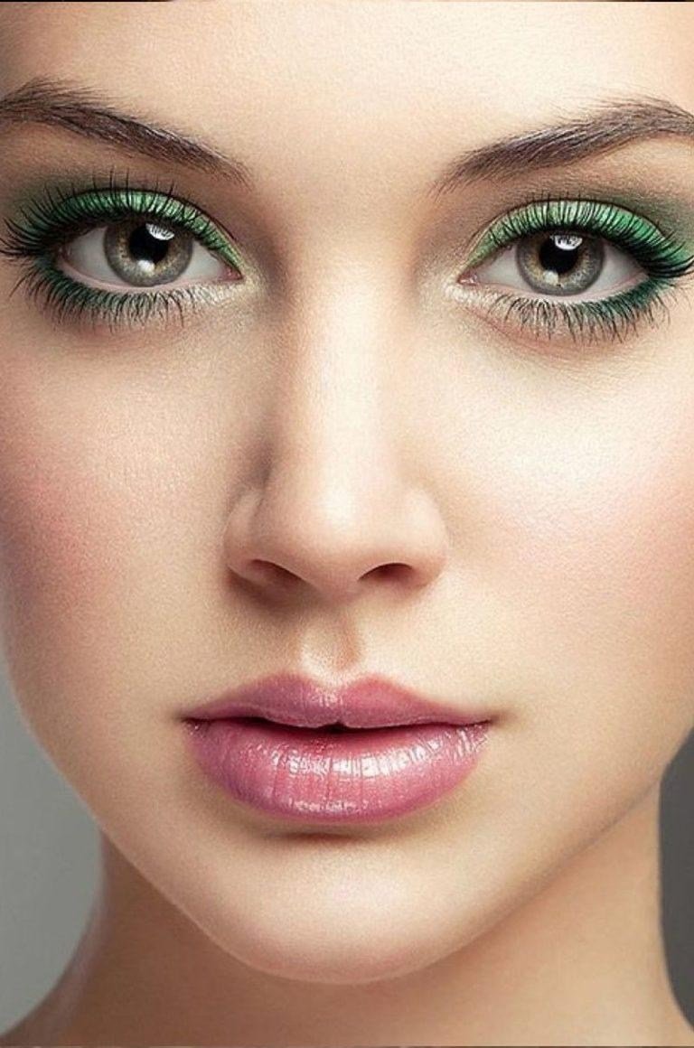 Зеленый глаз фото красивые. Зелёные глаза. Зеленый макияж. Яркий макияж для зеленых глаз. Легкий зеленый макияж.