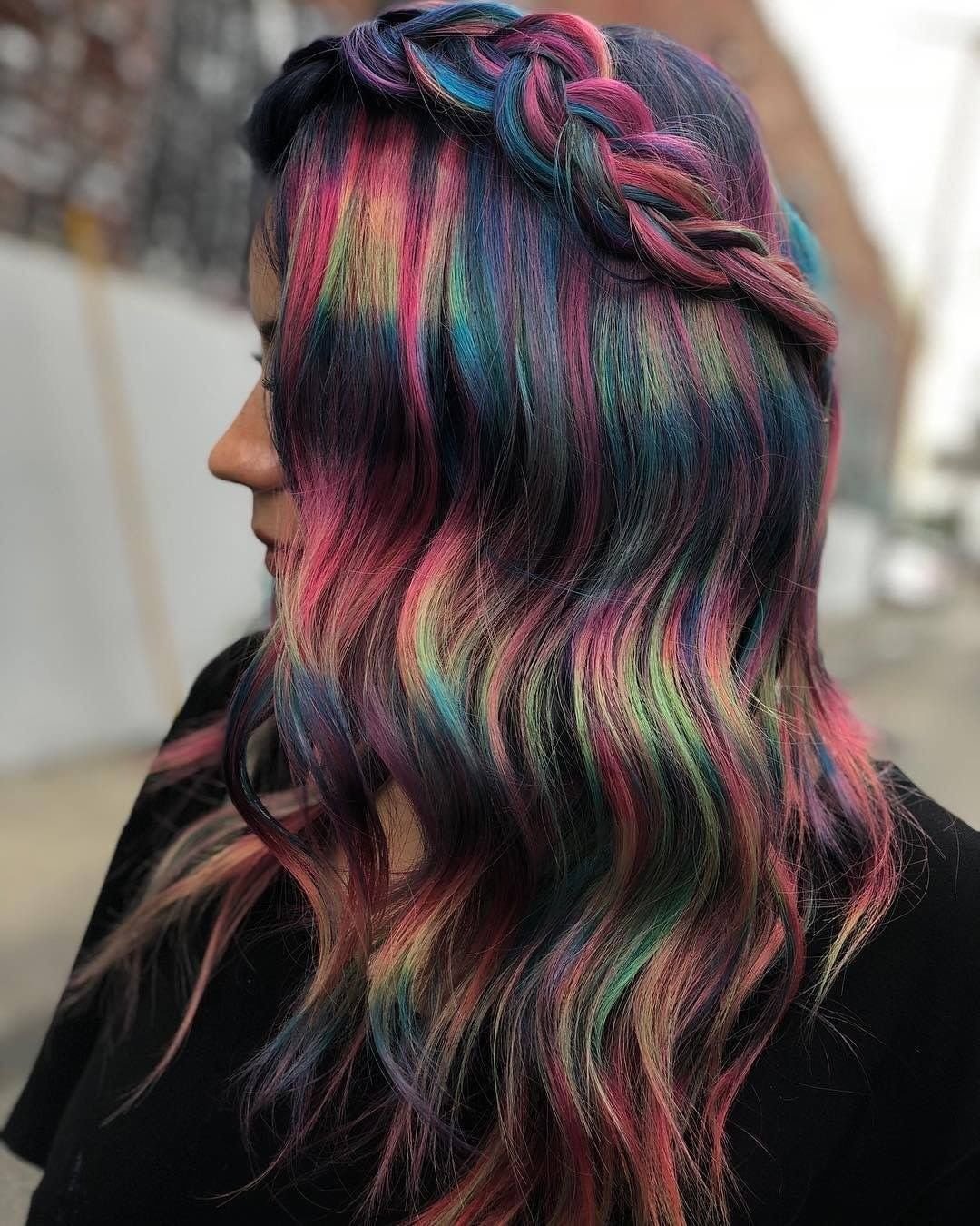Окрашивание волос мода 2024. Разноцветное окрашивание волос. Разноцветное окрашивание на длинные волосы. Радужное окрашивание волос. Разноцветный окрас волос.
