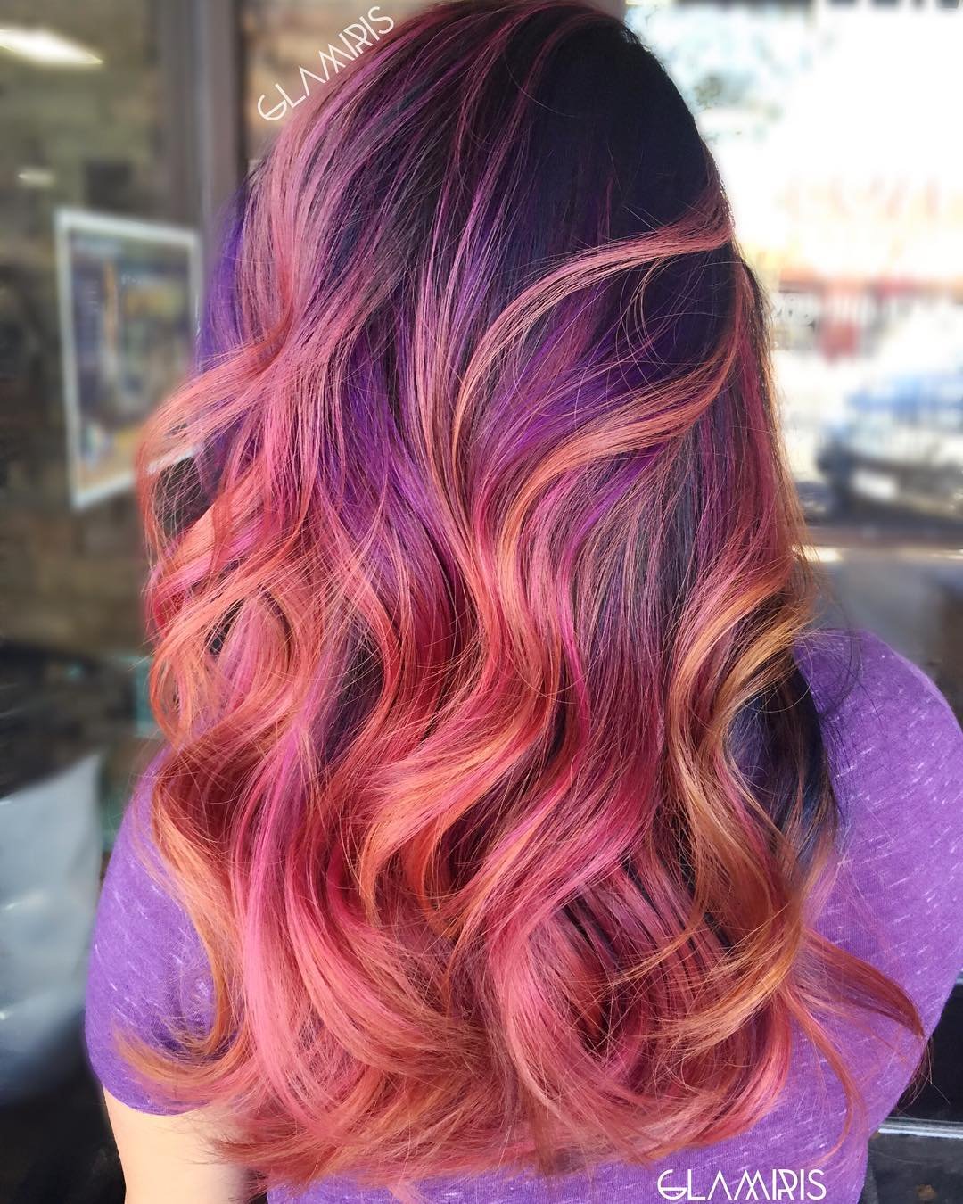 Покрасить волосы в красивый цвет. Розовое мелирование на темные волосы. Цветное окрашивание. Красиво покрасить волосы. Яркие цвета волос.