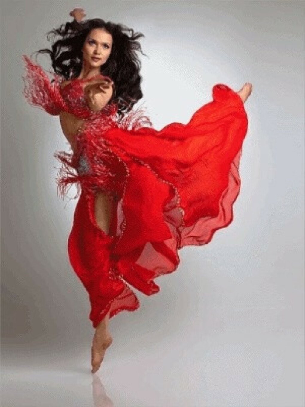 Женщины танцуют картинки. Танцующая женщина. Танцовщица. Красивая девушка танцует. Танцующая девушка в платье.