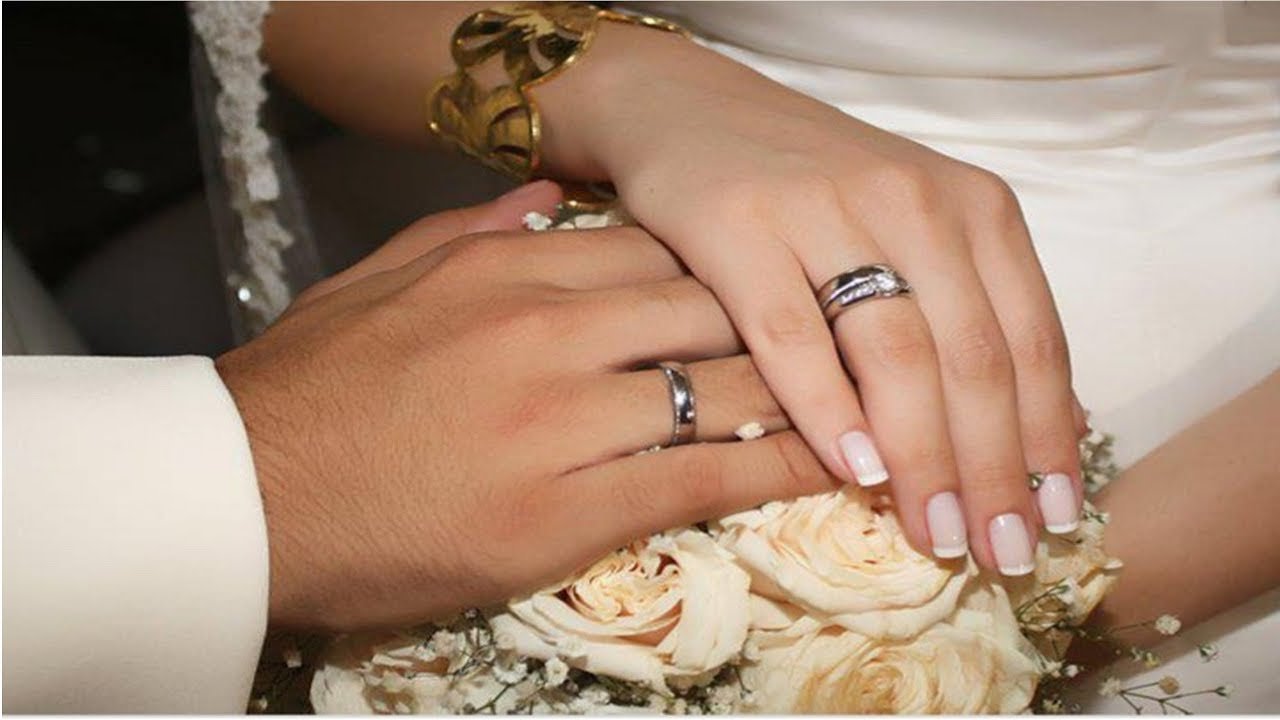 На какой руке носят армяне обручальное кольцо. Обручальное кольцо Ксении Бородиной. Свадебные кольца.