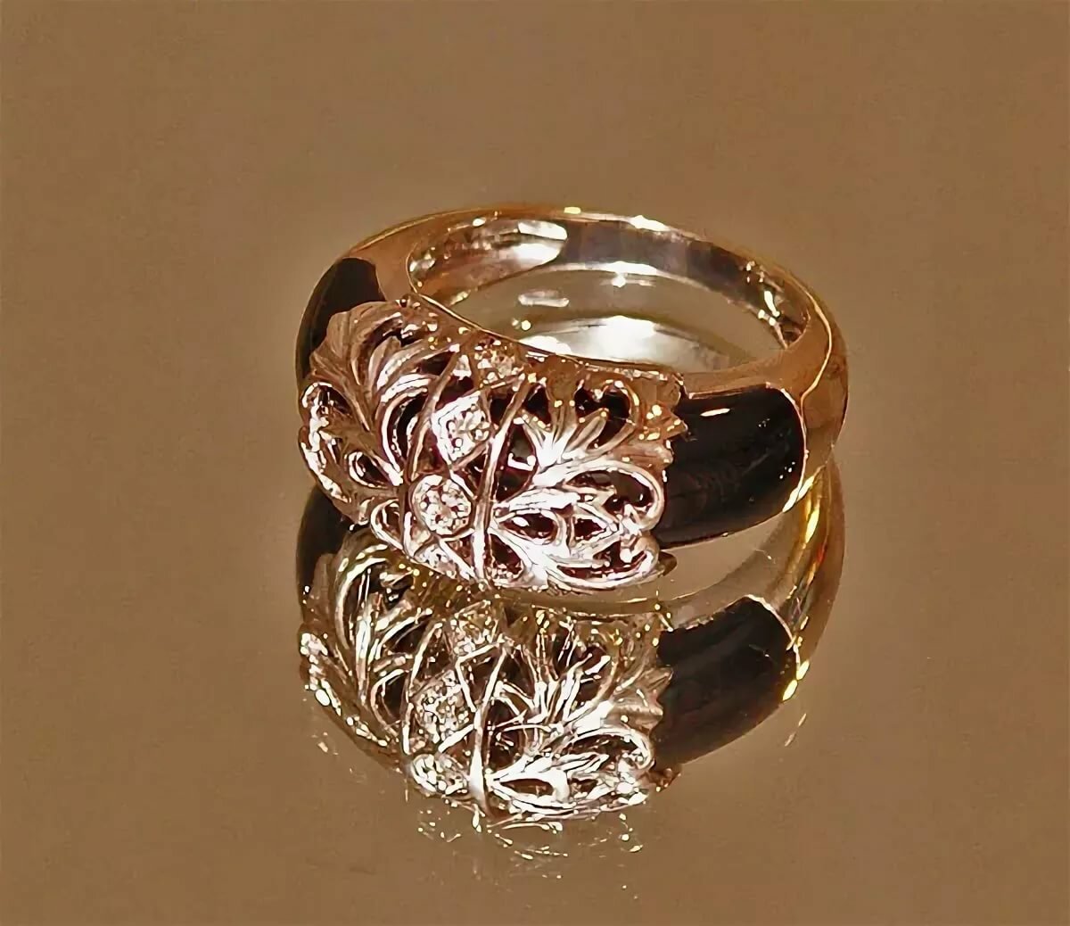 фото золотые перстень без камней