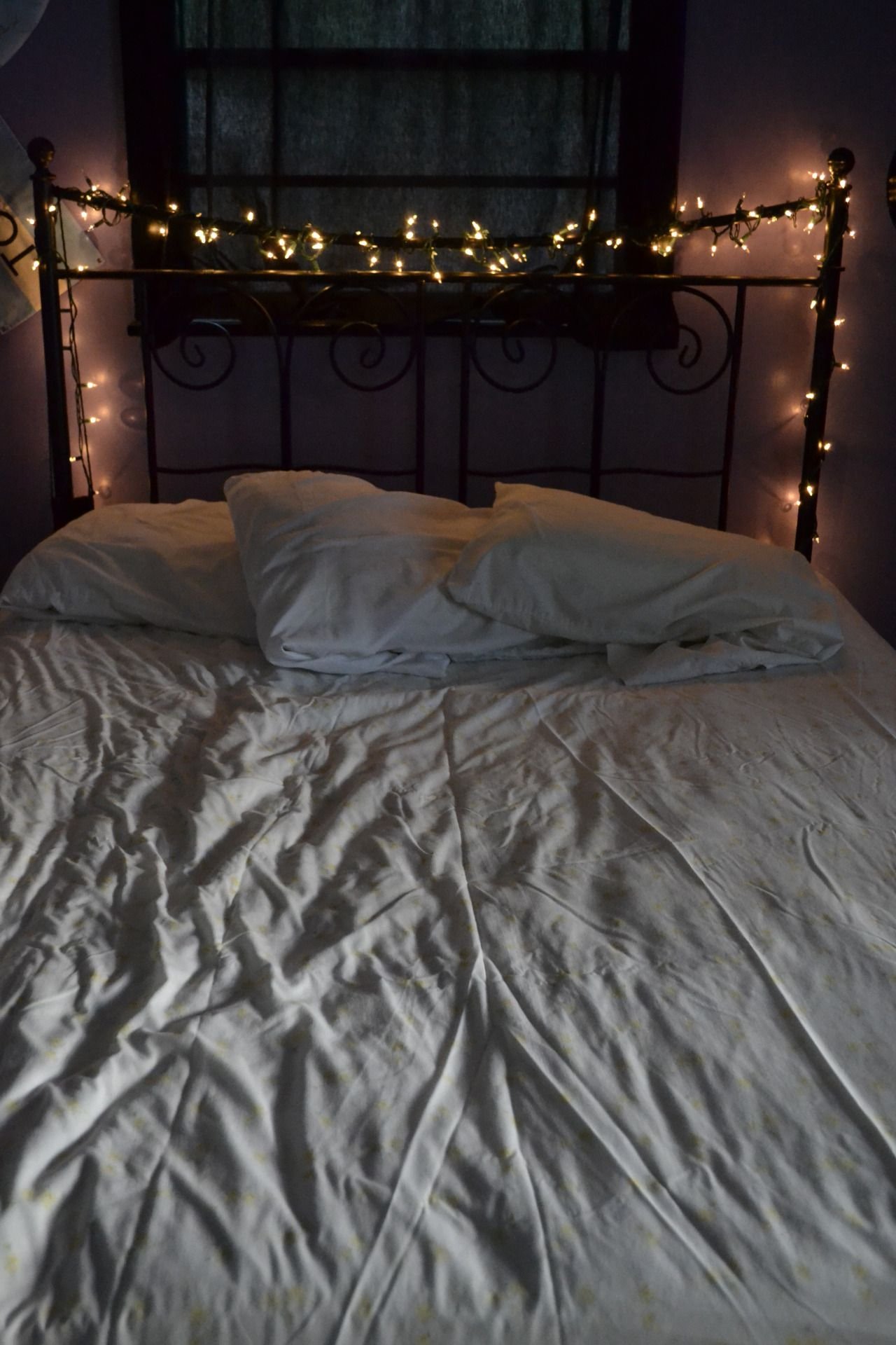Кровать гача ночь