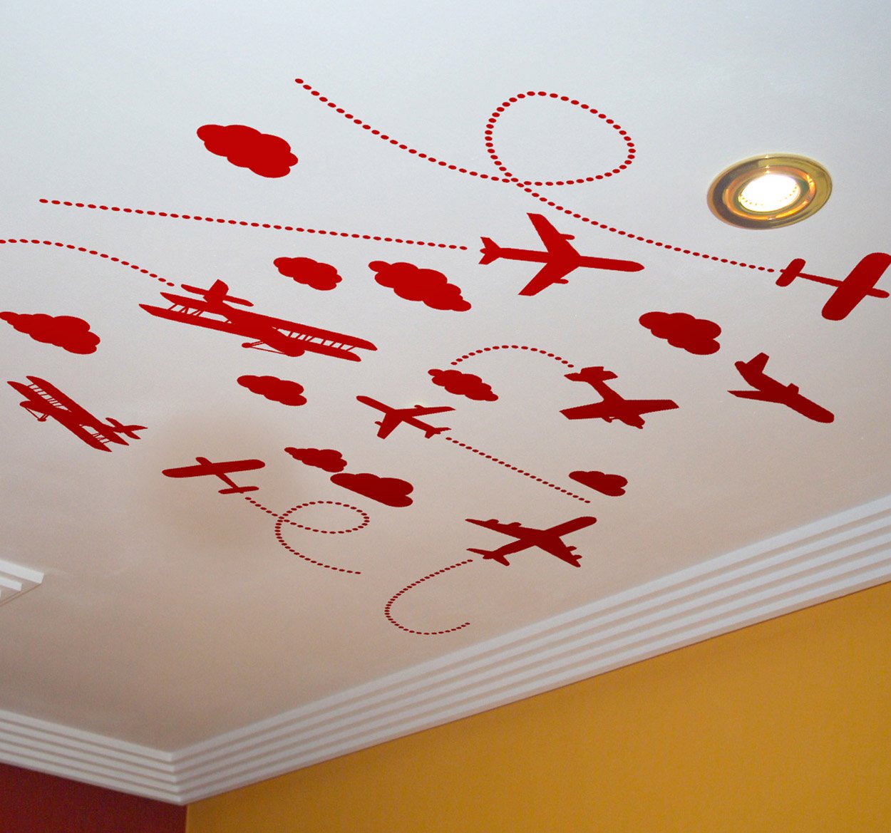 Купить наклейку на потолок. Декоративные наклейки на потолок. Декоративные наклейки на натяжной потолок. Натяжные потолки с бабочками. Наклейки бабочки на потолке.