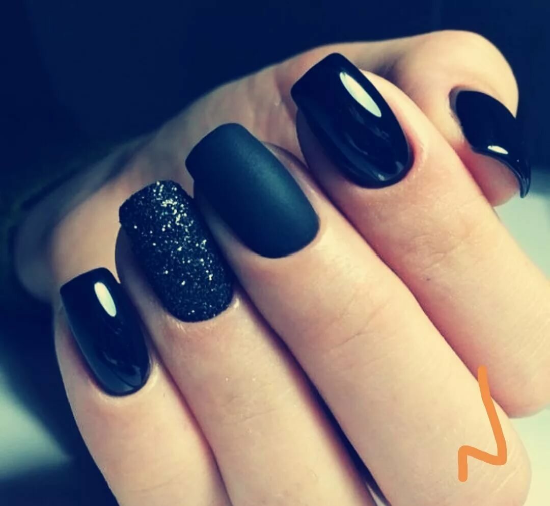 Средние черные ногти. Блэк Неилс. Черные ногти. Черные матовые ногти. Темный маникюр на короткие ногти.