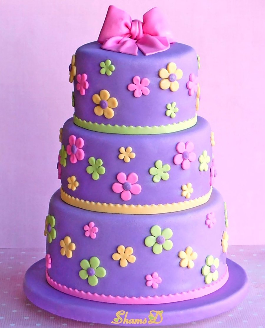 Торт мастика девушке. Торт девочка. Детские торты для девочек. Торт на день рождения девочке. Красивые торты на день рождения девочке.