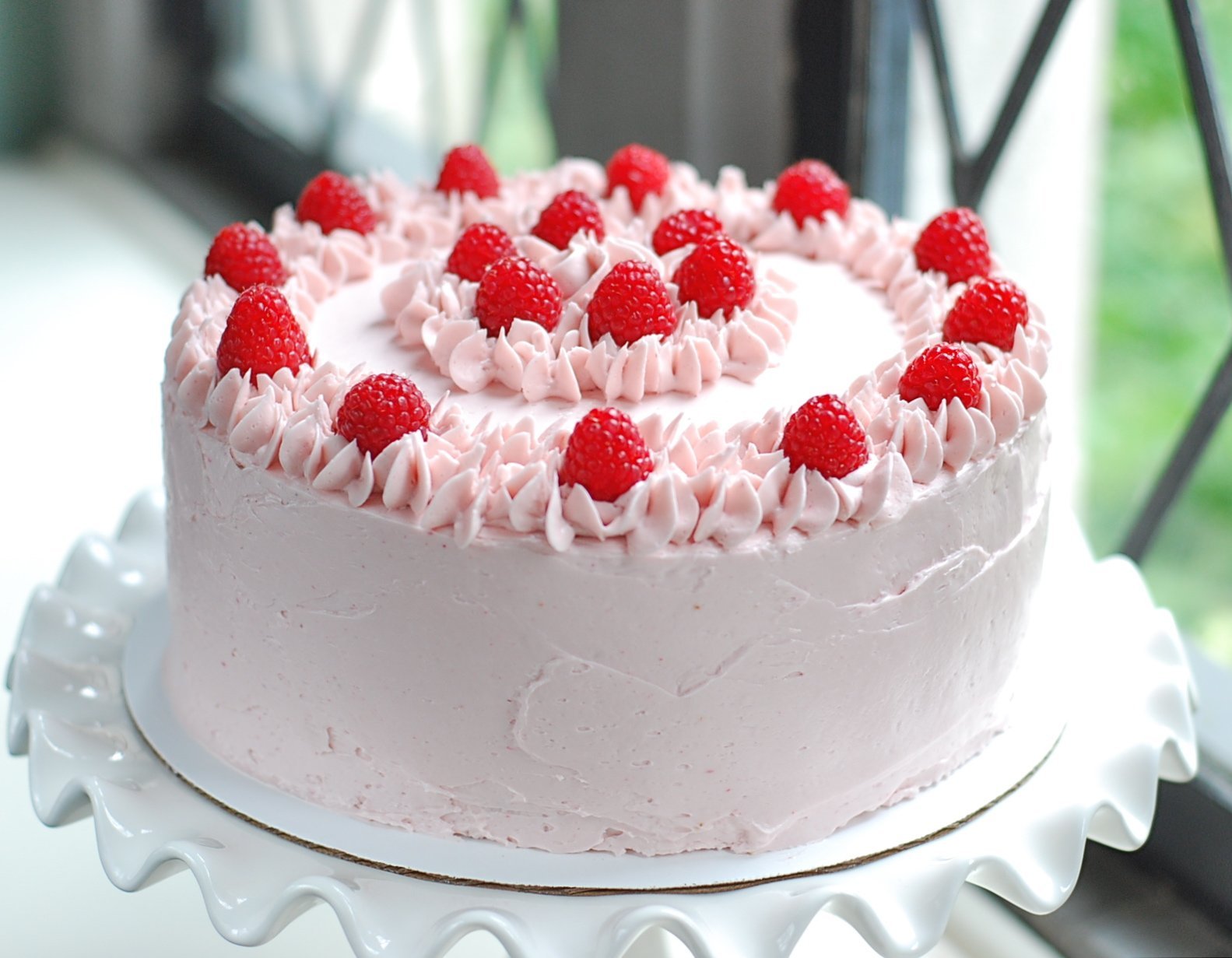 Красивые торты легко. Красивые торты. Красивые торты на день рождения. Очень красивые тортики. Красиво украсить торт.