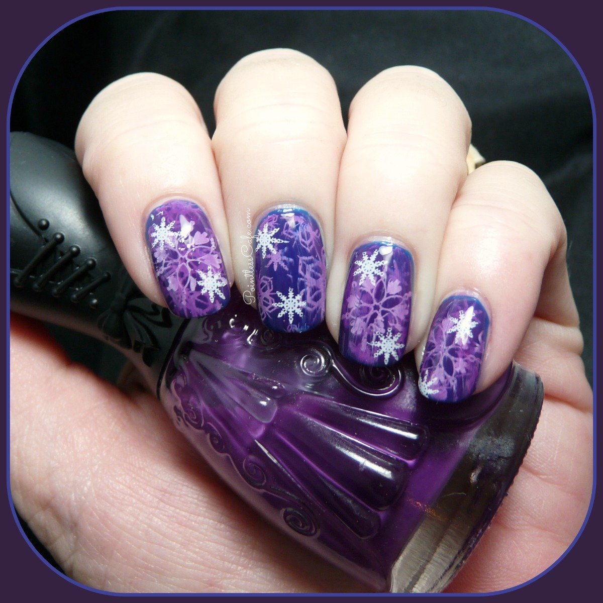 Фиолетовые ногти на новый год