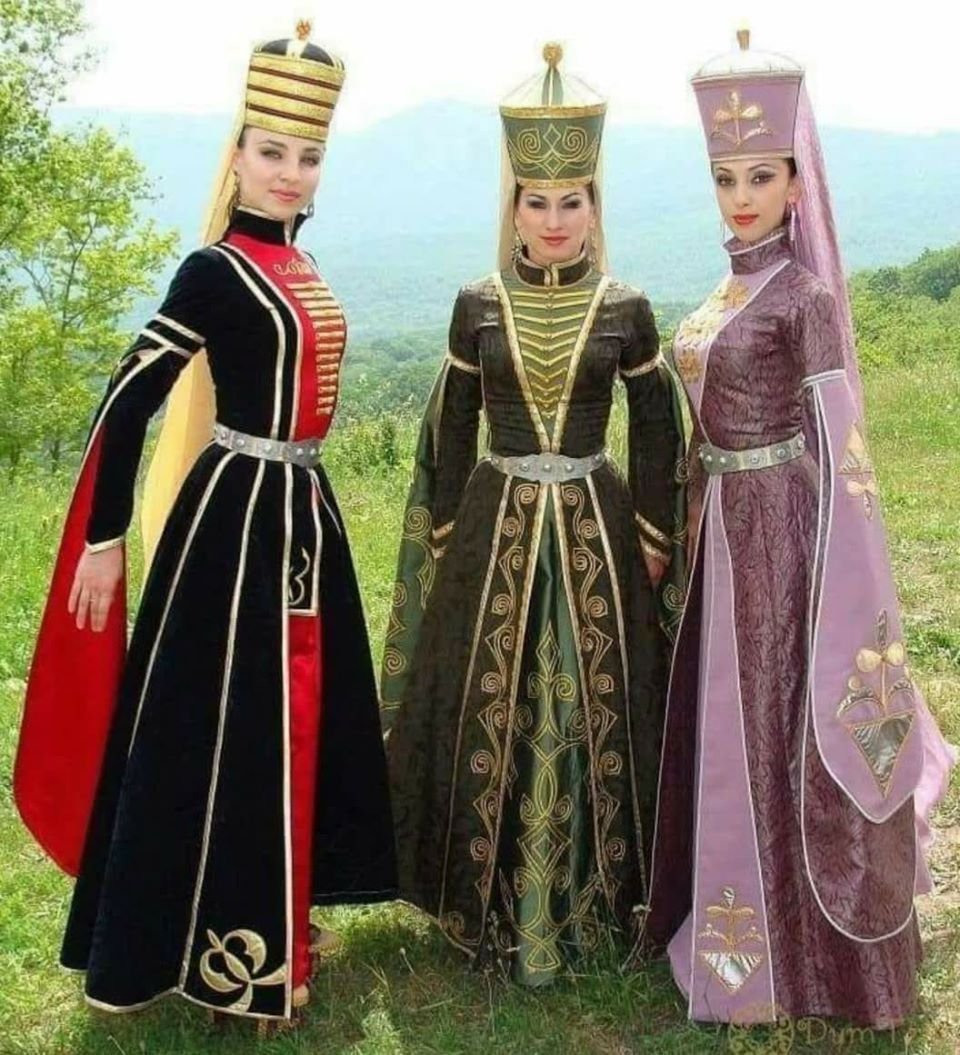Кабардинский костюм