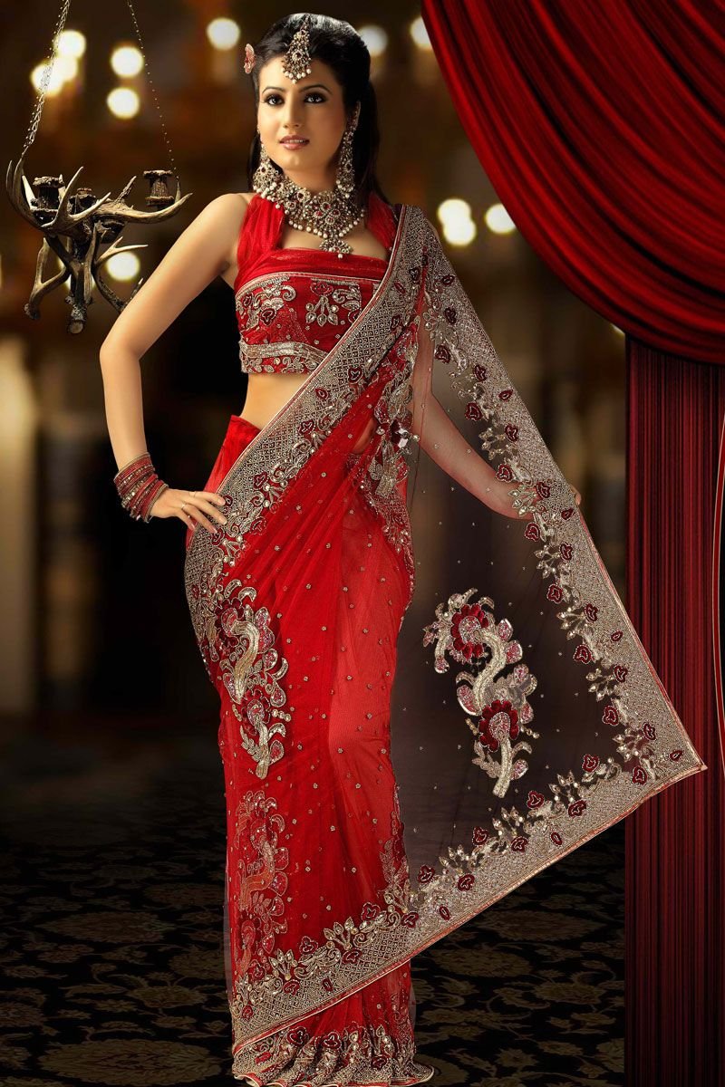 Слово сари. Индийское Сари. Сари индийская одежда. Национальный костюм Индии Сари. Индийские красавицы в Сари в полный рост.