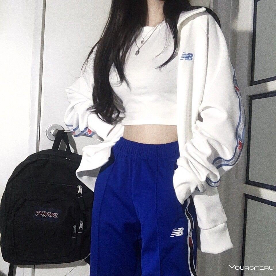 Корейский стиль одежды спортивный