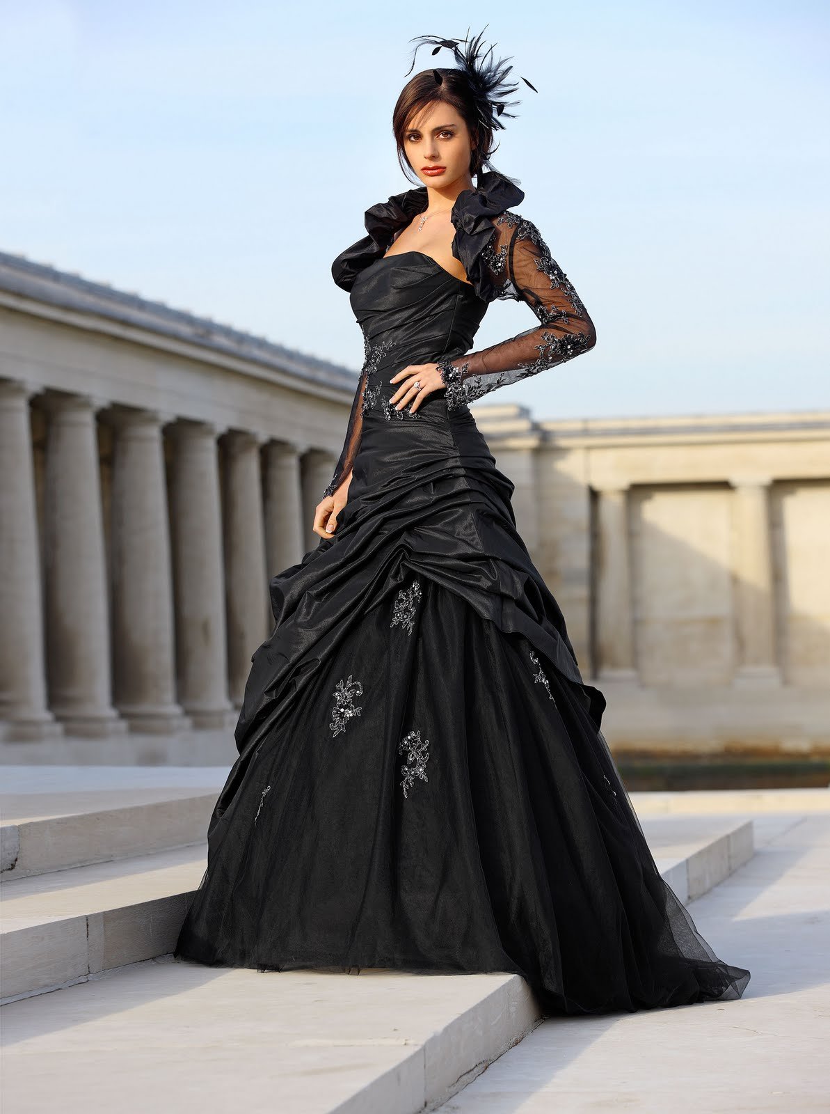 Black wed. Черное свадебное платье. Необычное черное свадебное платье. Черное свадебное поать. Готическое свадебное платье.