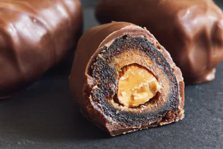 Шоколадные конфеты Choco-Date with Almond