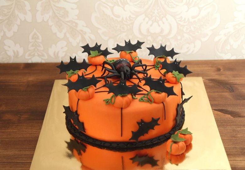 Декор торта на Хэллоуин