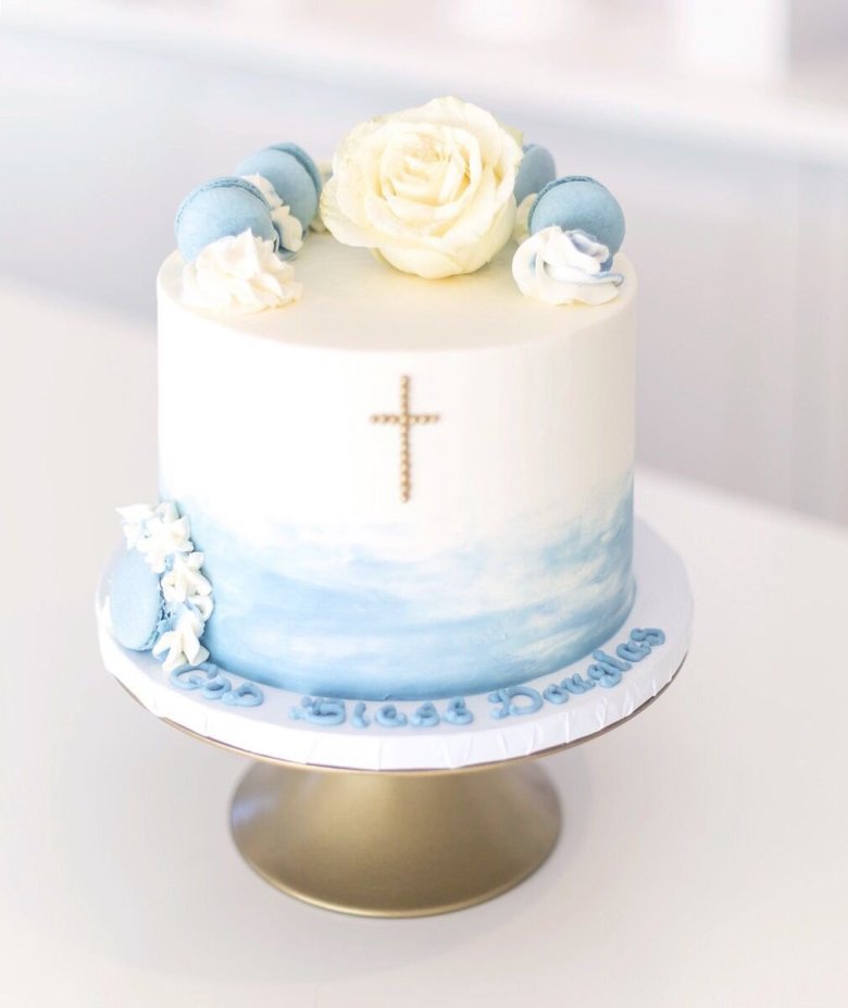 Тортик на крещение девочки с пряниками