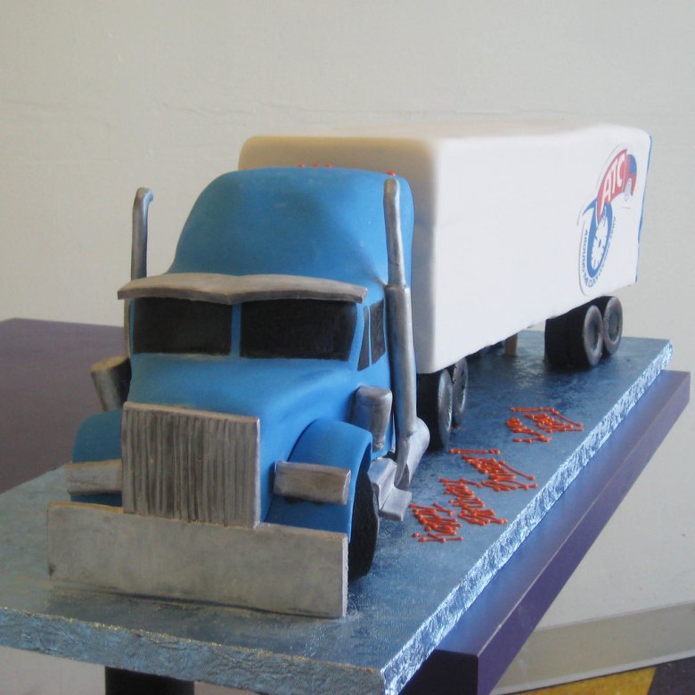 Торт кабина грузовика