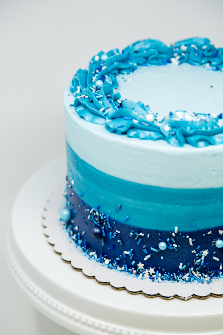 Сине голубой торт