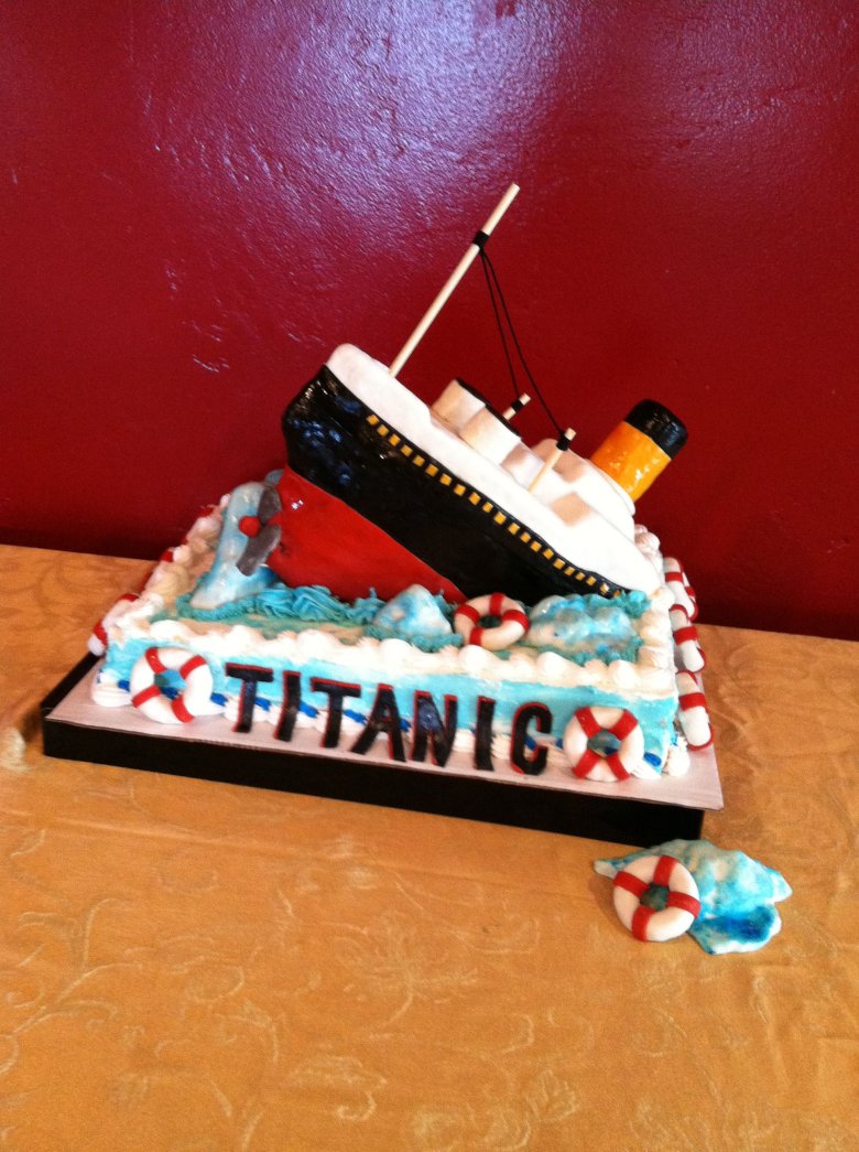 Торт Титаник