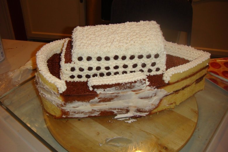 Build a Boat Cake