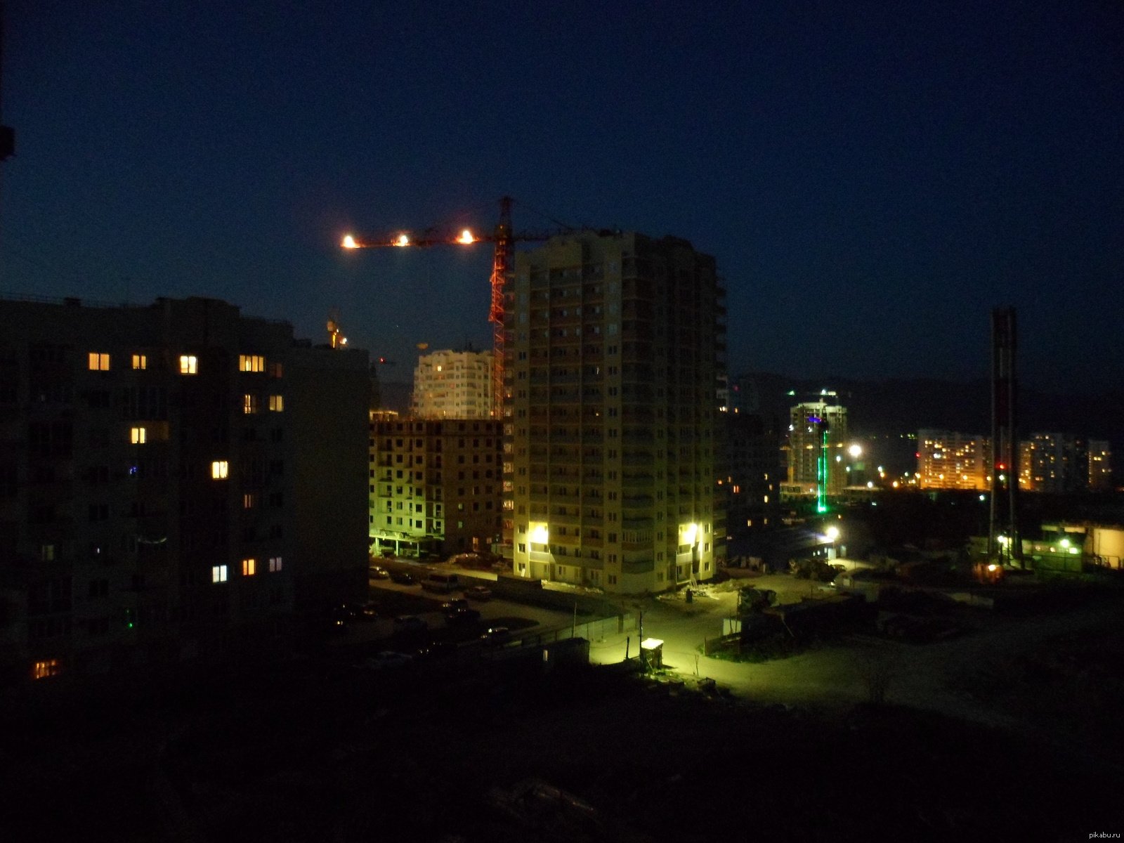 Пенза ГПЗ ночью. Ночной вид на двор. Ночные окна. Вид с окна ночью. Вечером 12 ночью 10