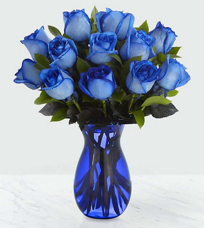 Букет синих роз. Голубые розы букет. Букет в синем цвете