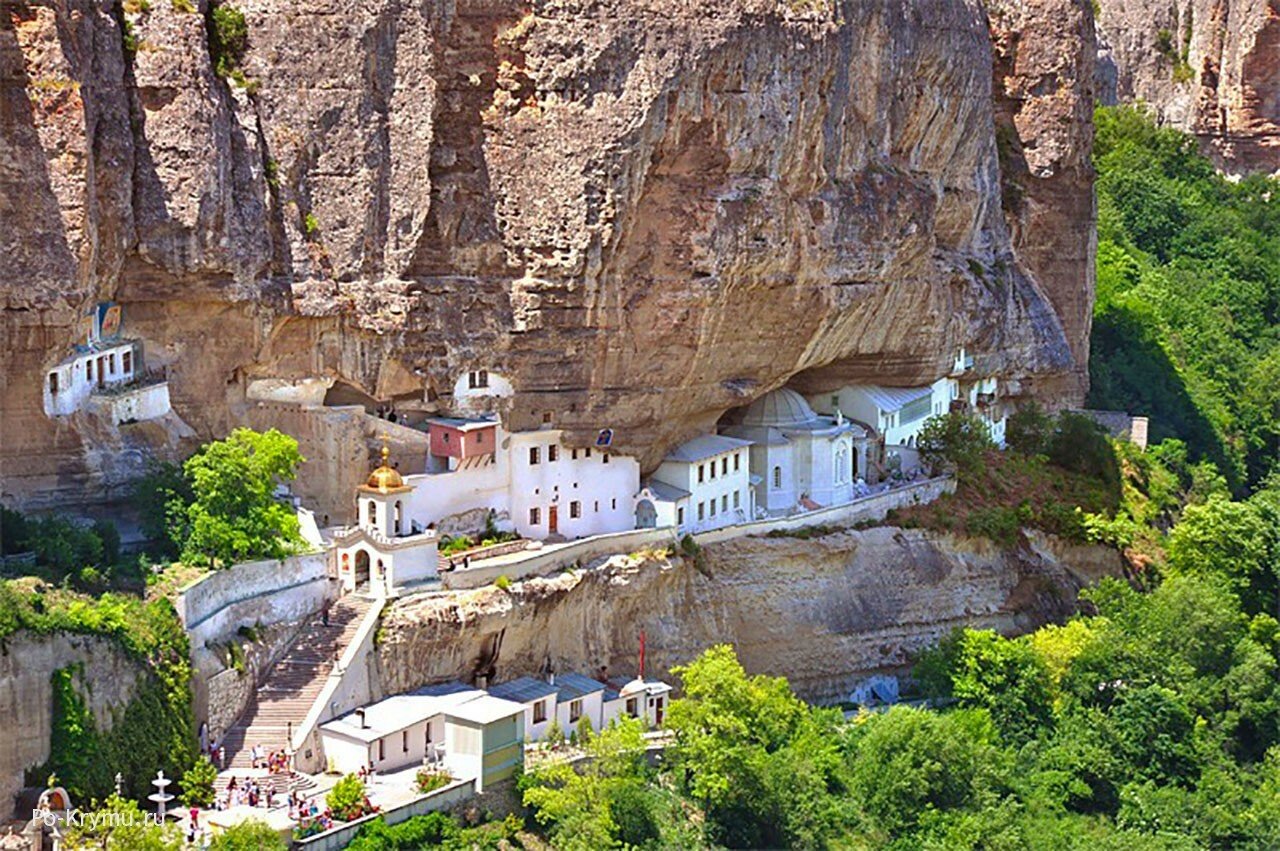 Пещерный монастырь в крыму