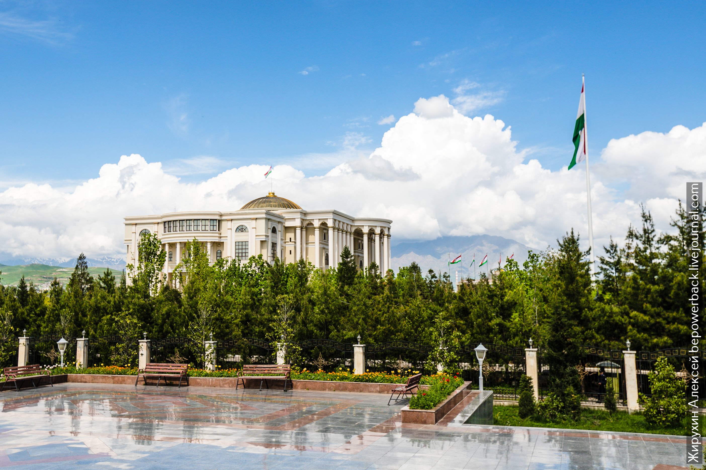 Нижний душанбе. Дворец нации (Душанбе). Столица Душанбе столица Таджикистана. Касри миллат Таджикистан. Резиденция президента Таджикистана.