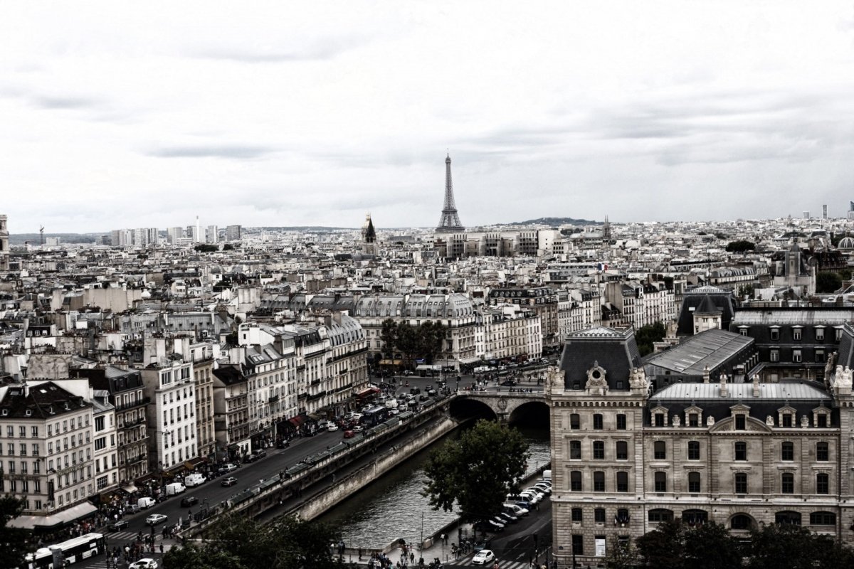 Лондон столица парижа. «Крыши Парижа». Юго Западный Париж. Вечерняя Прага.