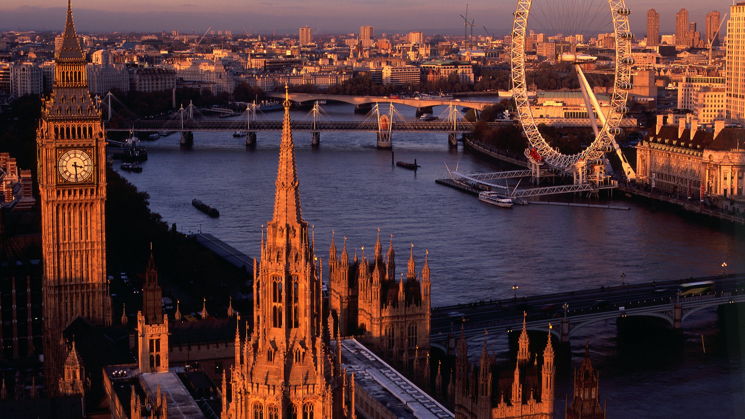 4. Темза, Лондон, Великобритания. Столица Великой Британии Лондон. Биг Бен королевство Соединенное королевство. Лондон Темза Париж.