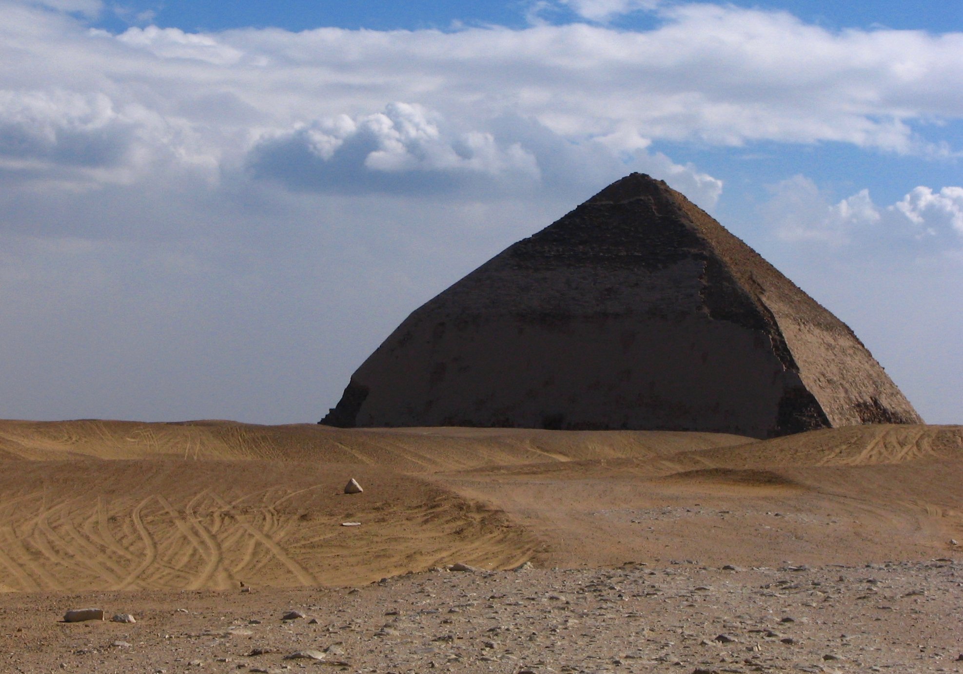 Пирамида Снофру.