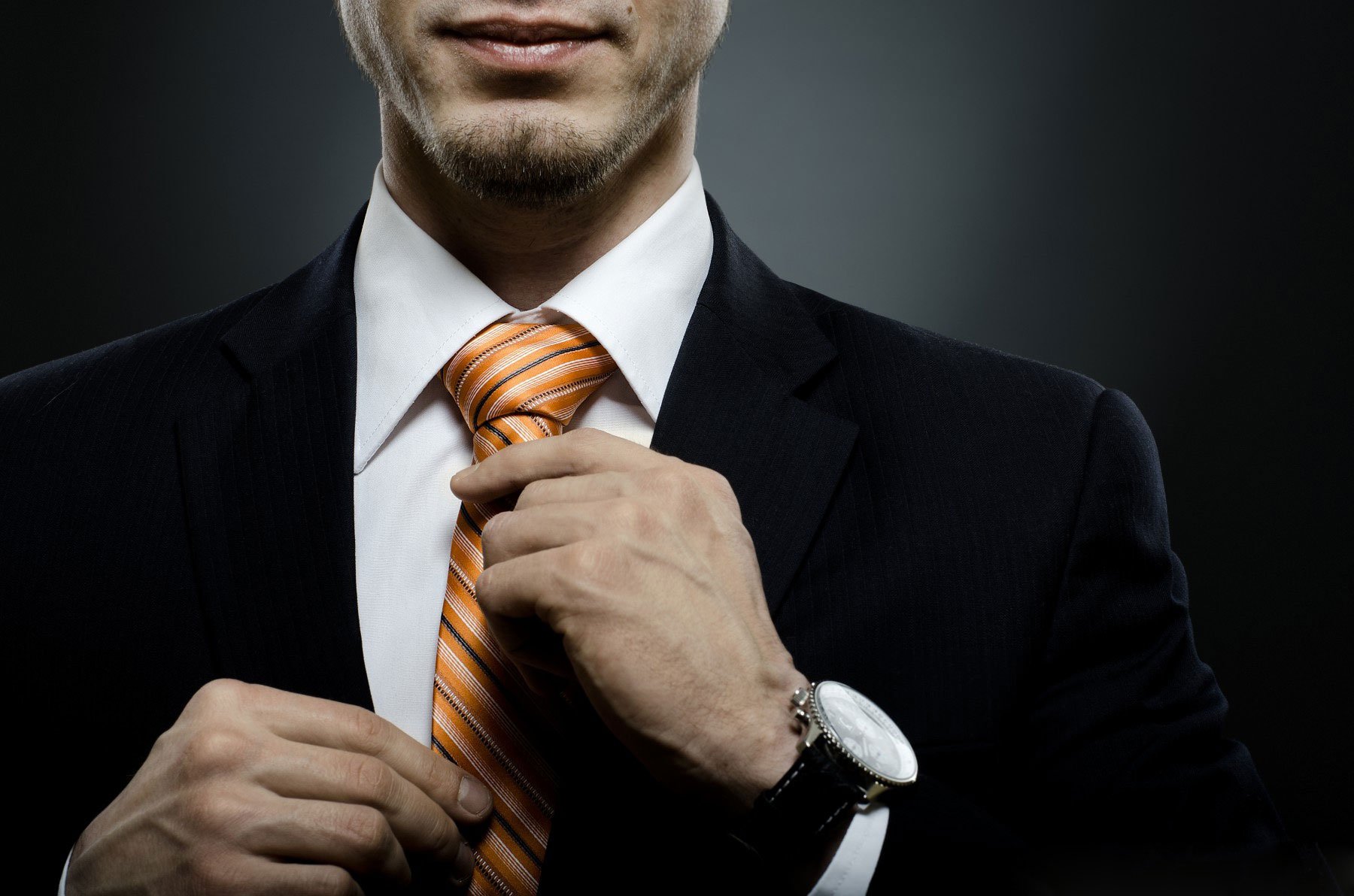 Как называется успешный человек. Галстук. Успешный человек. Успешный мужчина. Мужик в галстуке.