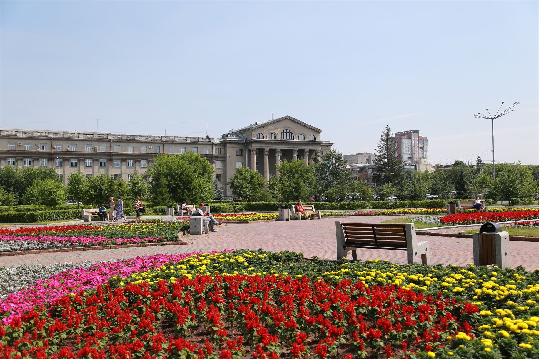 Парк площадь революции Красноярск