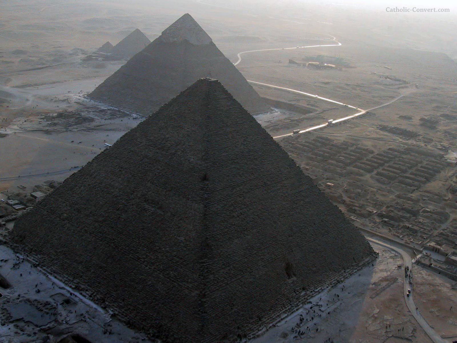 Все пирамиды земли
