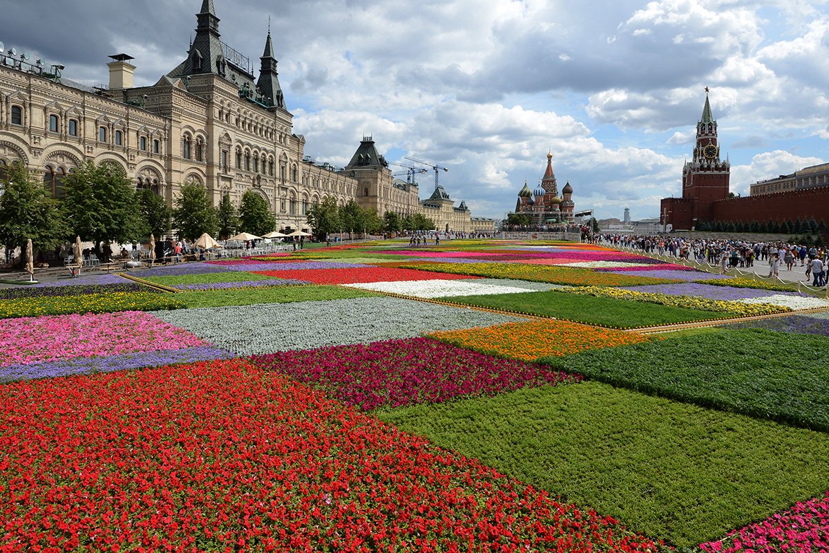 Цветочный сад на красной площади Москва