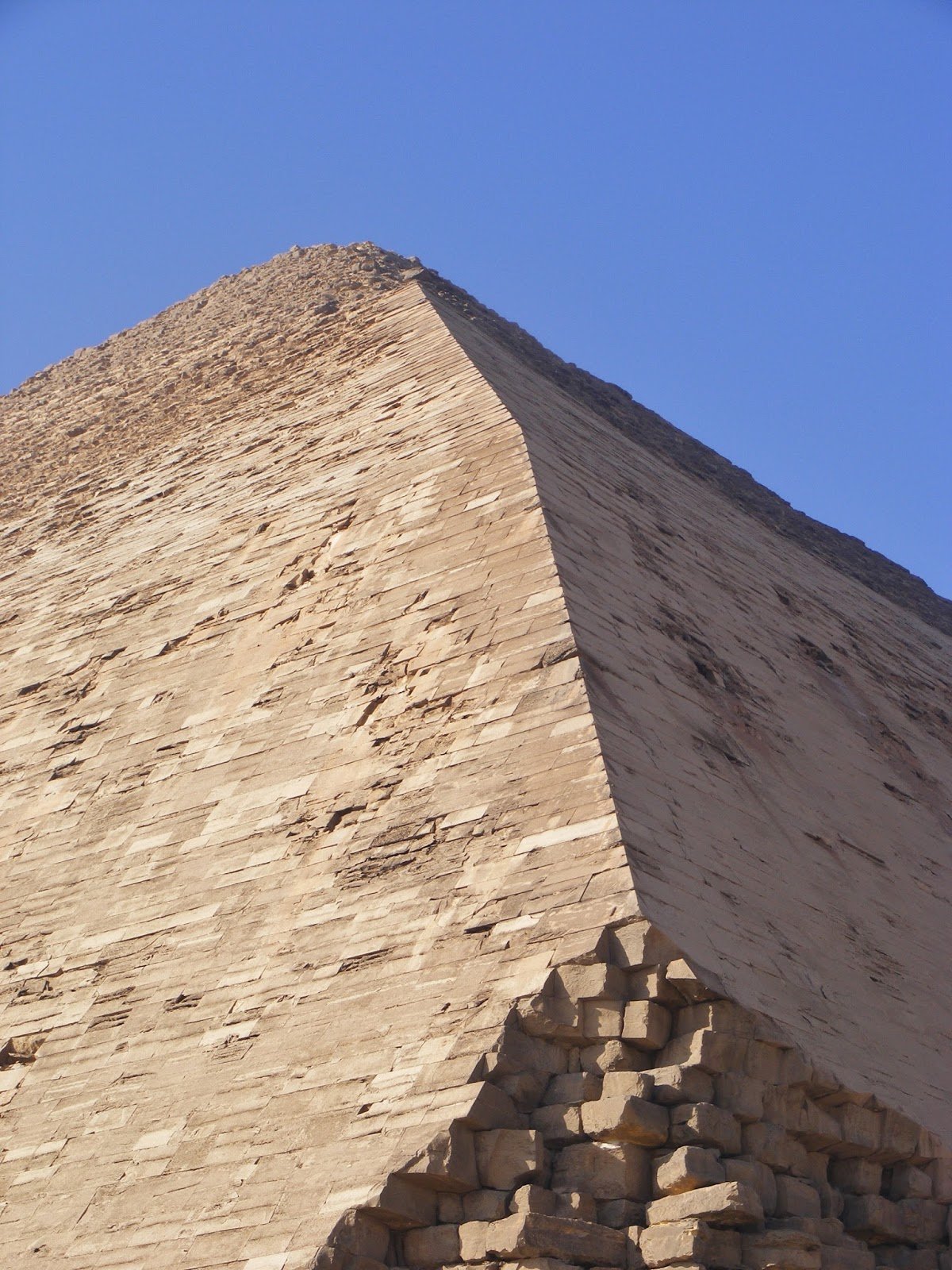 Пирамиды Дахшура