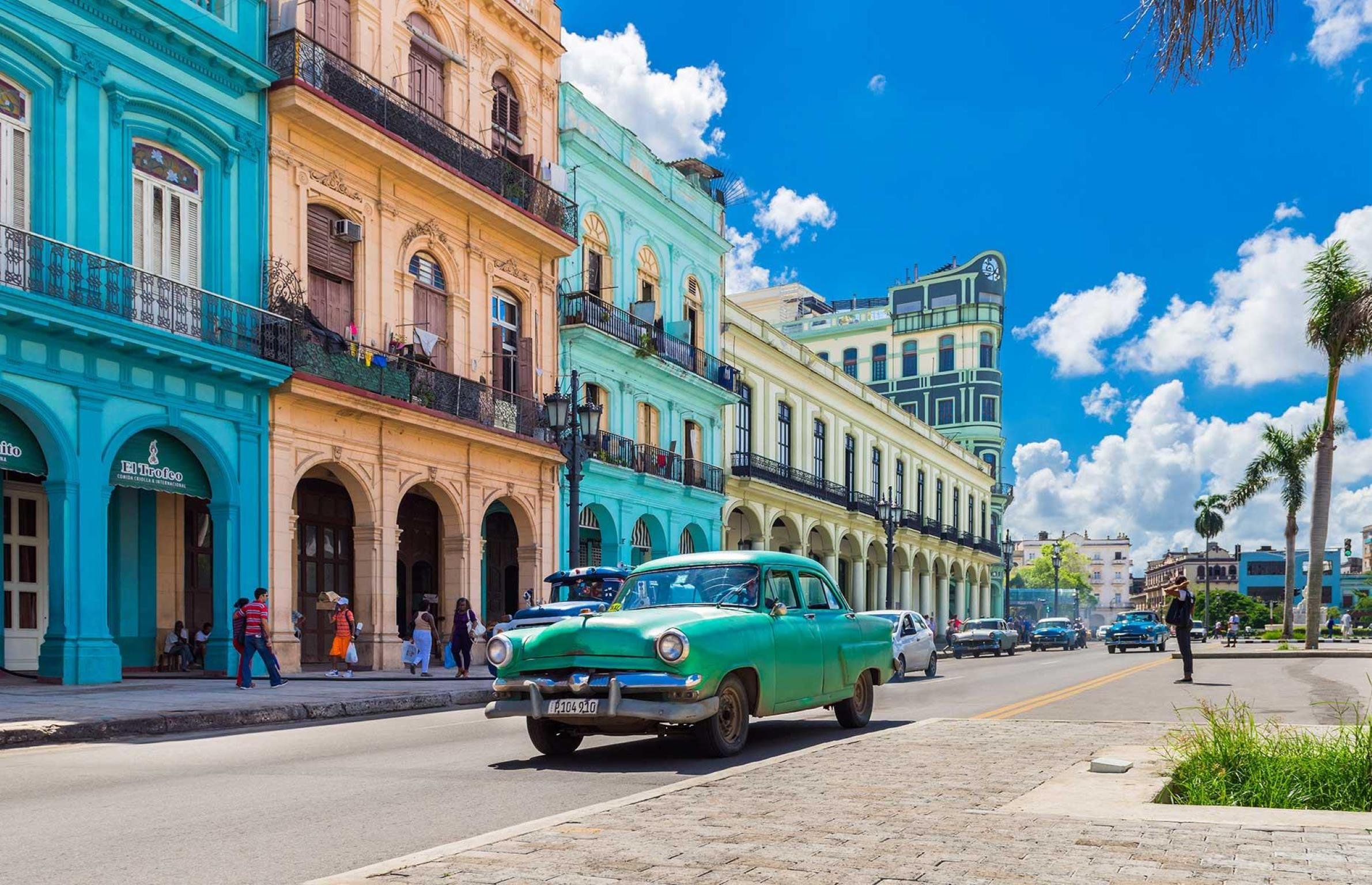 Куба описание серий. Гавана Куба. Куба город Гавана. Куба Гавана улицы. Сьюдад-де-ла-Гавана море.