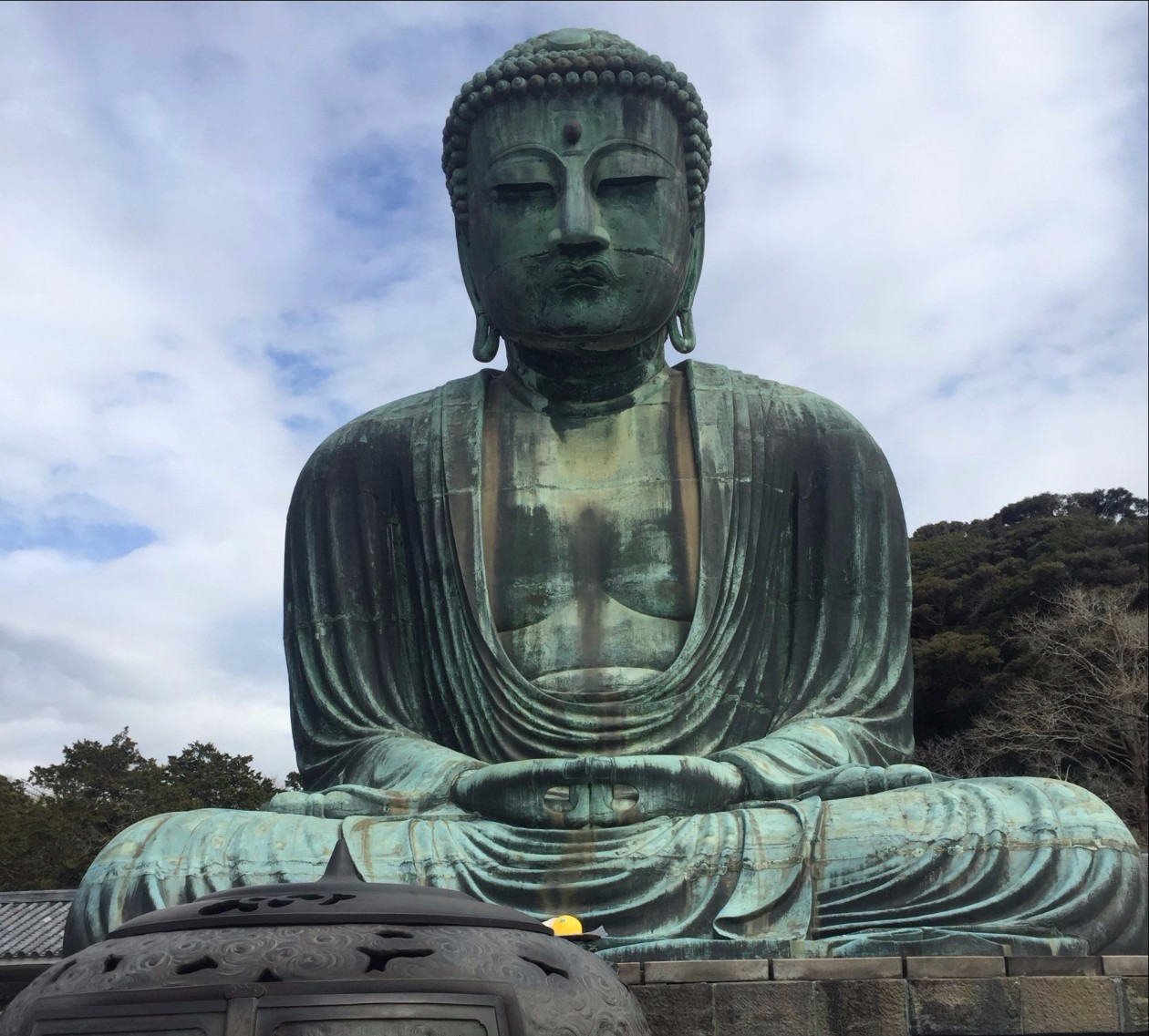 Сам будда. Статуя Будды Вайрочана. Статуя Будды Бодхгая. Будда Шакьямуни статуя в Индии. Будда Вайрочана скульптура.