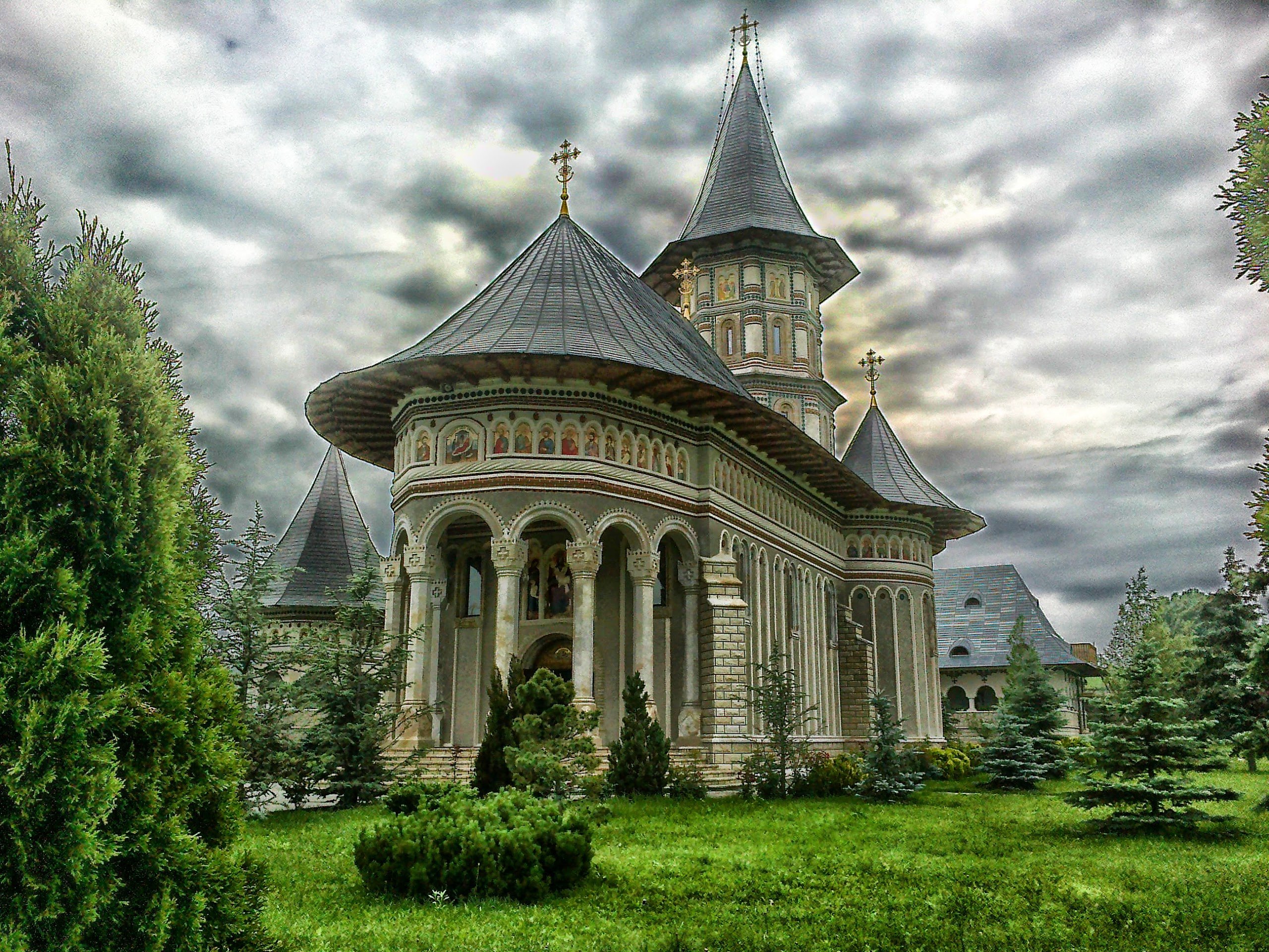 Успенский архитектурный собор в Румынии
