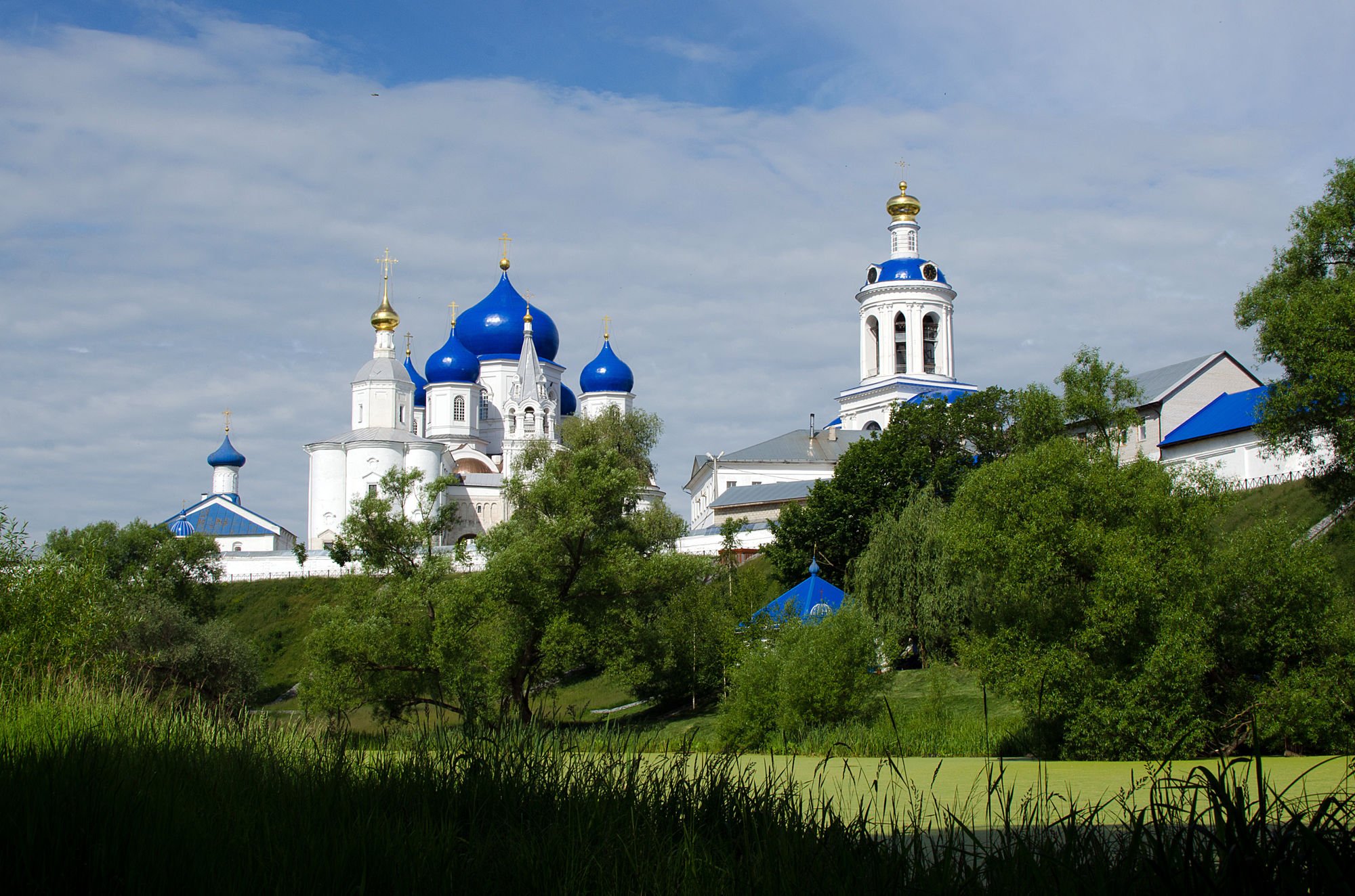 Боголюбский женский монастырь, посёлок Боголюбово