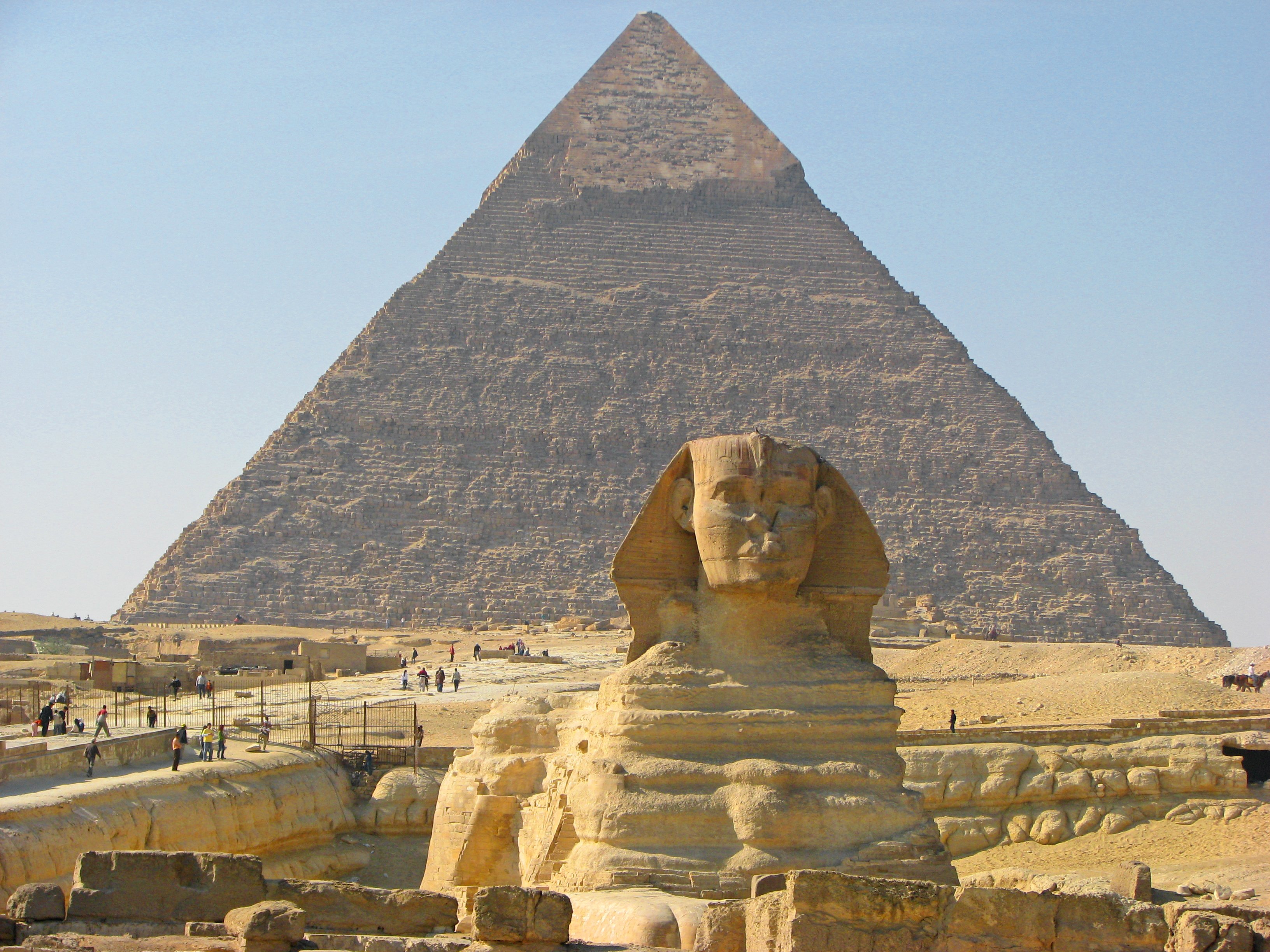 Сфинкс пирамида в Египте