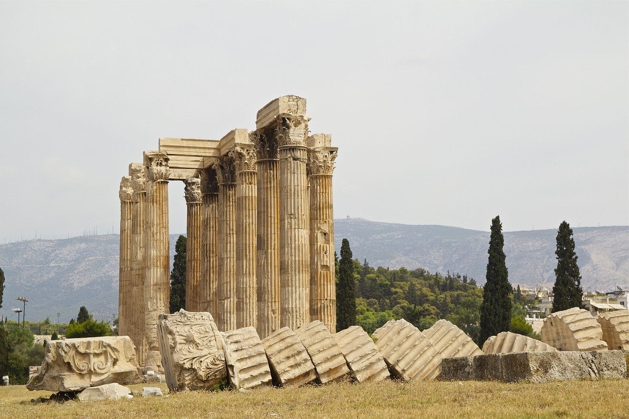 Храм Зевса в Афинах. Храм Ники Аптерос. Афины природа