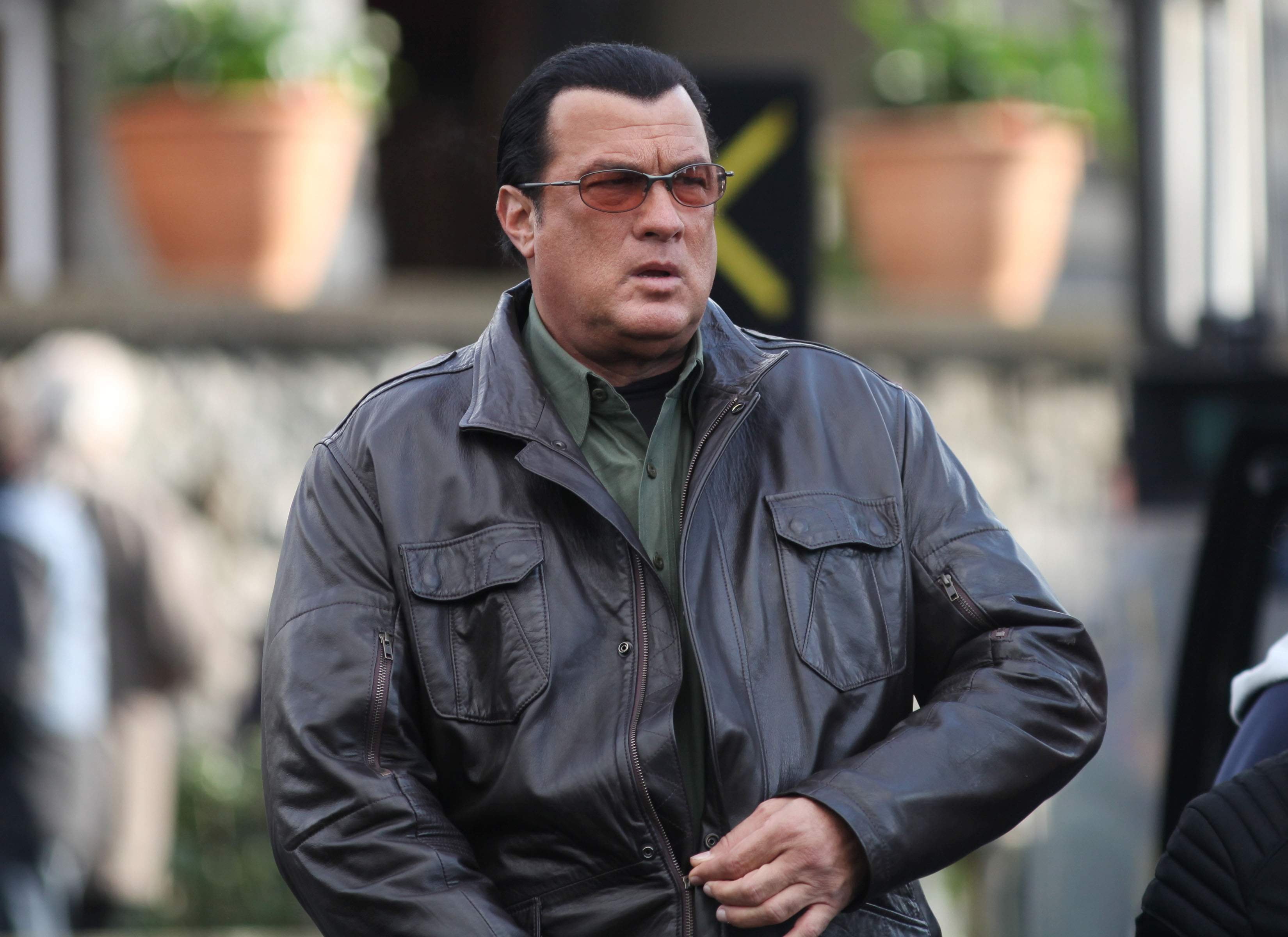Pictures of steven seagal