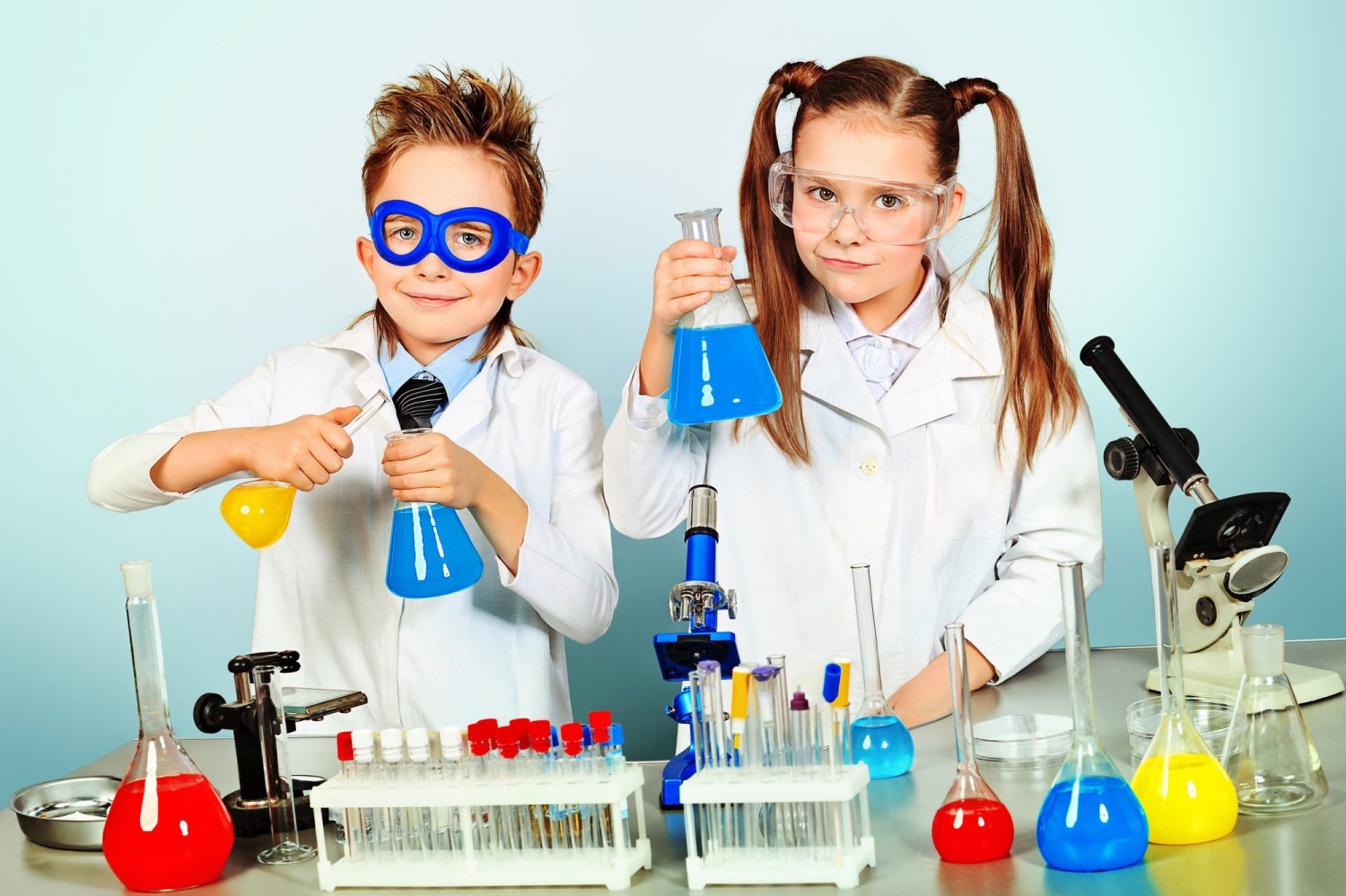 Нестандартная химия. Научная лаборатория для детей. Космическая лаборатория для детей. Химические опыты для детей. Дети исследователи.