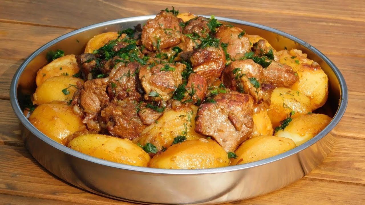 Свинина с картошкой в кастрюле рецепт с фото пошагово
