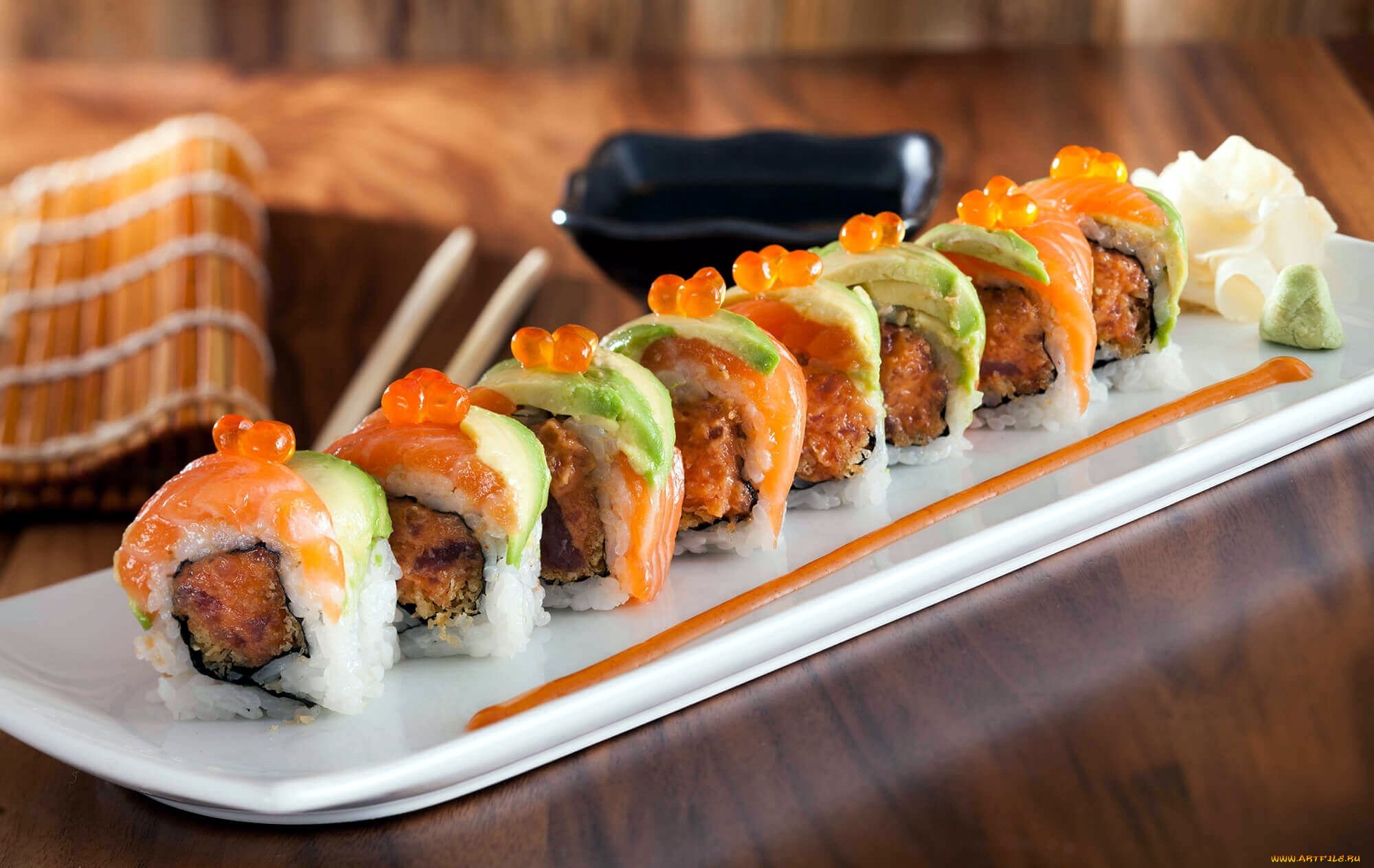 Rolling roll суши. Красивые роллы. Суши и роллы. Роллы фото. Японская кухня роллы.