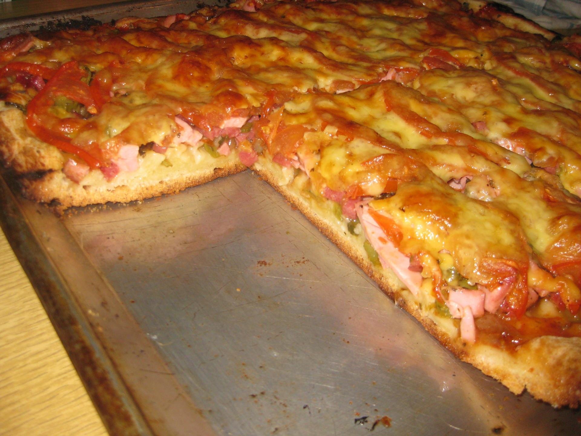 домашняя толстая пицца в духовке (120) фото