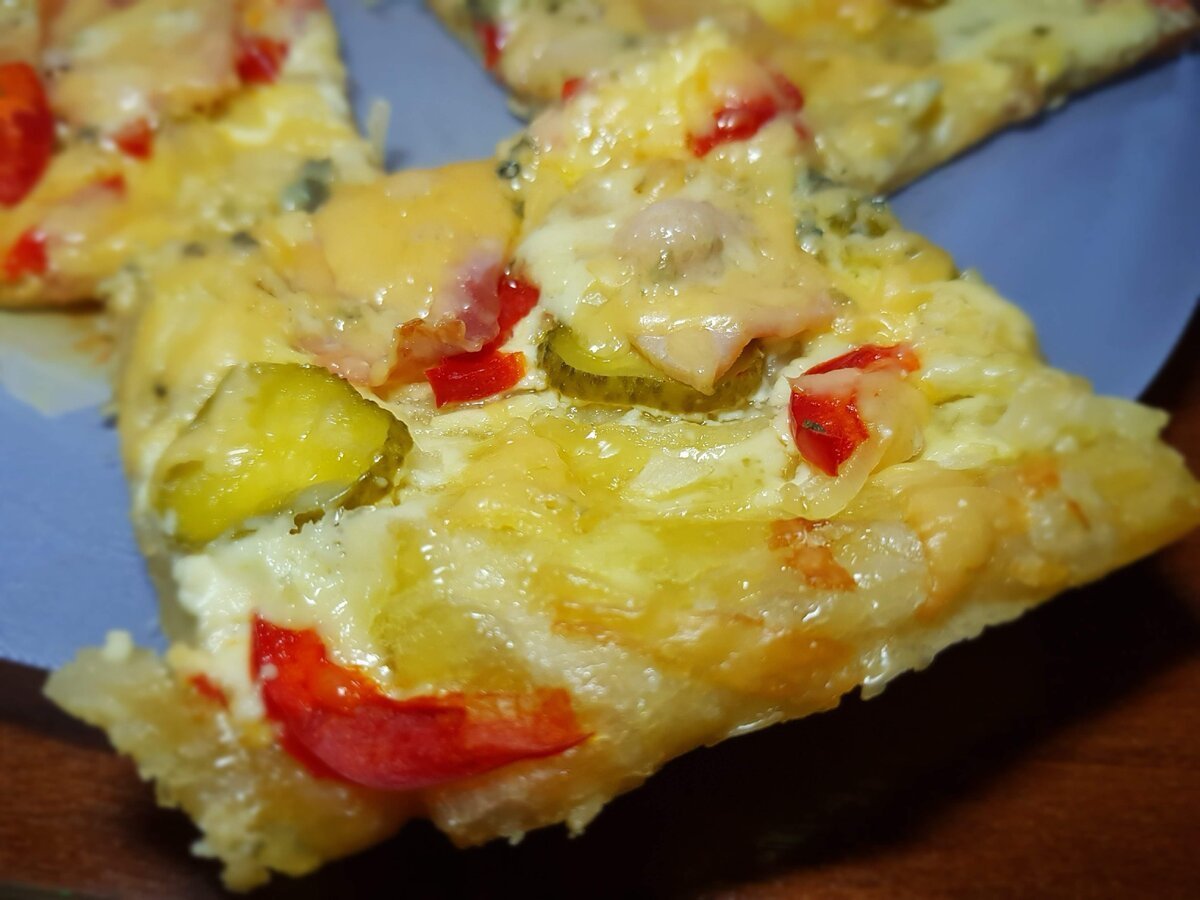 пицца рецепт в домашних условиях в духовке из слоеного теста с колбасой и сыром помидорами фото 39