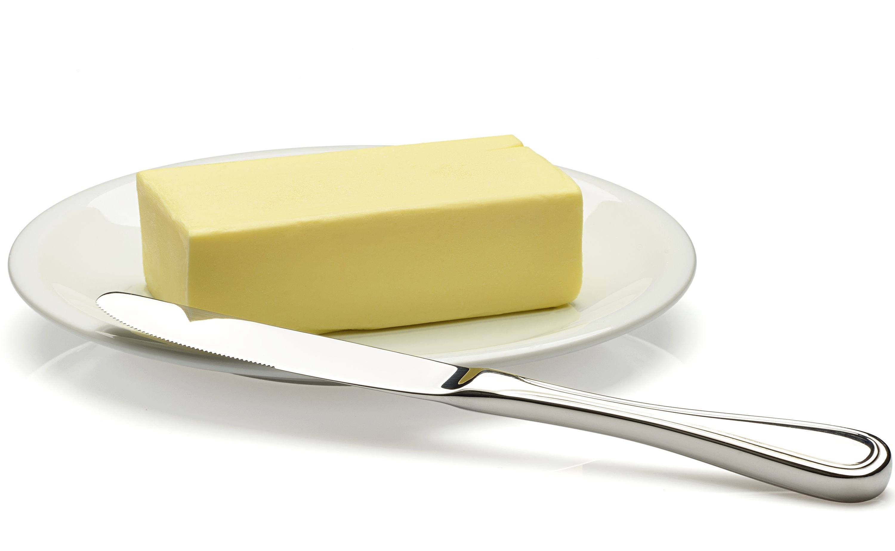 Сливочное масло без сливок. Масло сливочное. Нож для масла сливочного. Масло сливочное весовое. Масло сливочное на тарелке.